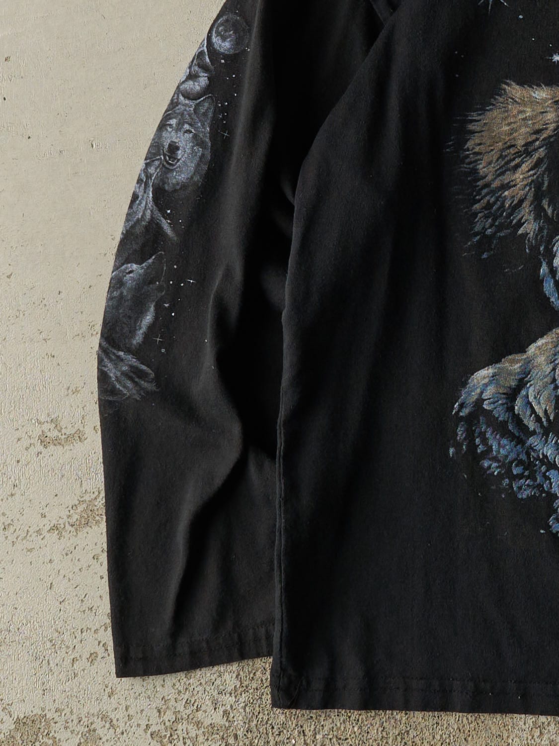 Vintage 90s Black Wolf Long Sleeve (S/M)