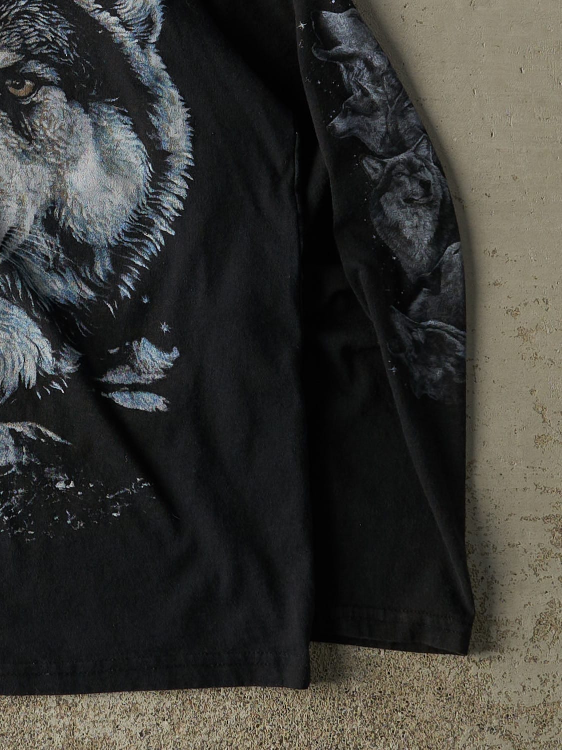 Vintage 90s Black Wolf Long Sleeve (S/M)