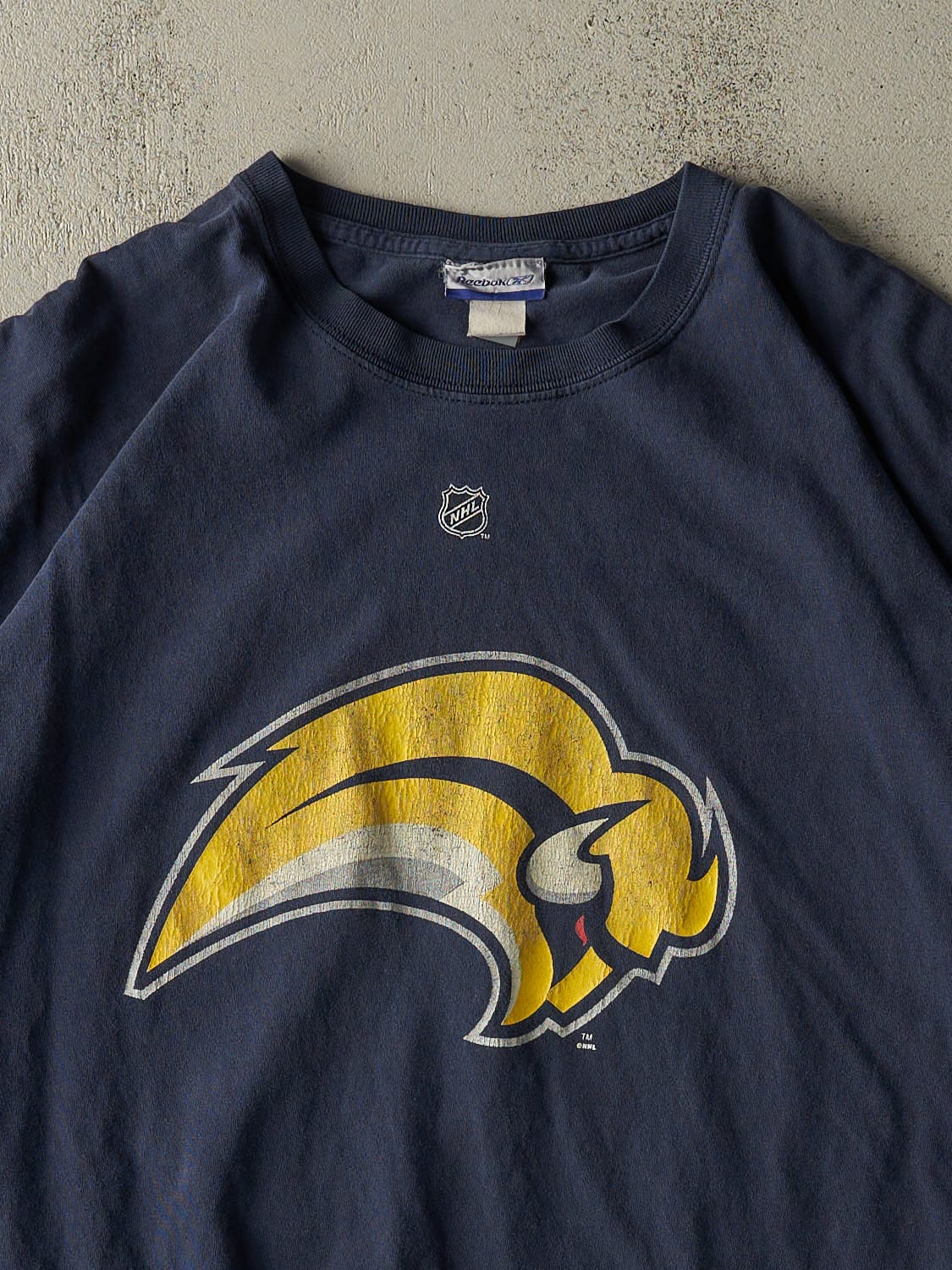 Vintage Y2K Navy Blue Buffalo Sabres #30 Ryan Miller Tee (XL/XXL)