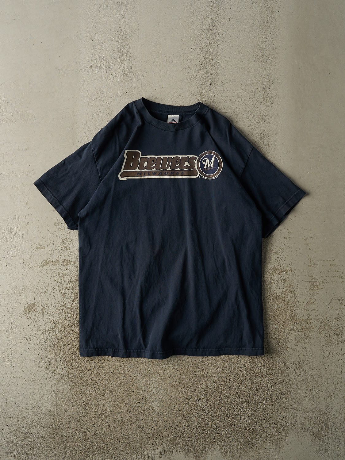 Vintage 06' Navy Blue Milwaukee Brewers Tee (L/XL)