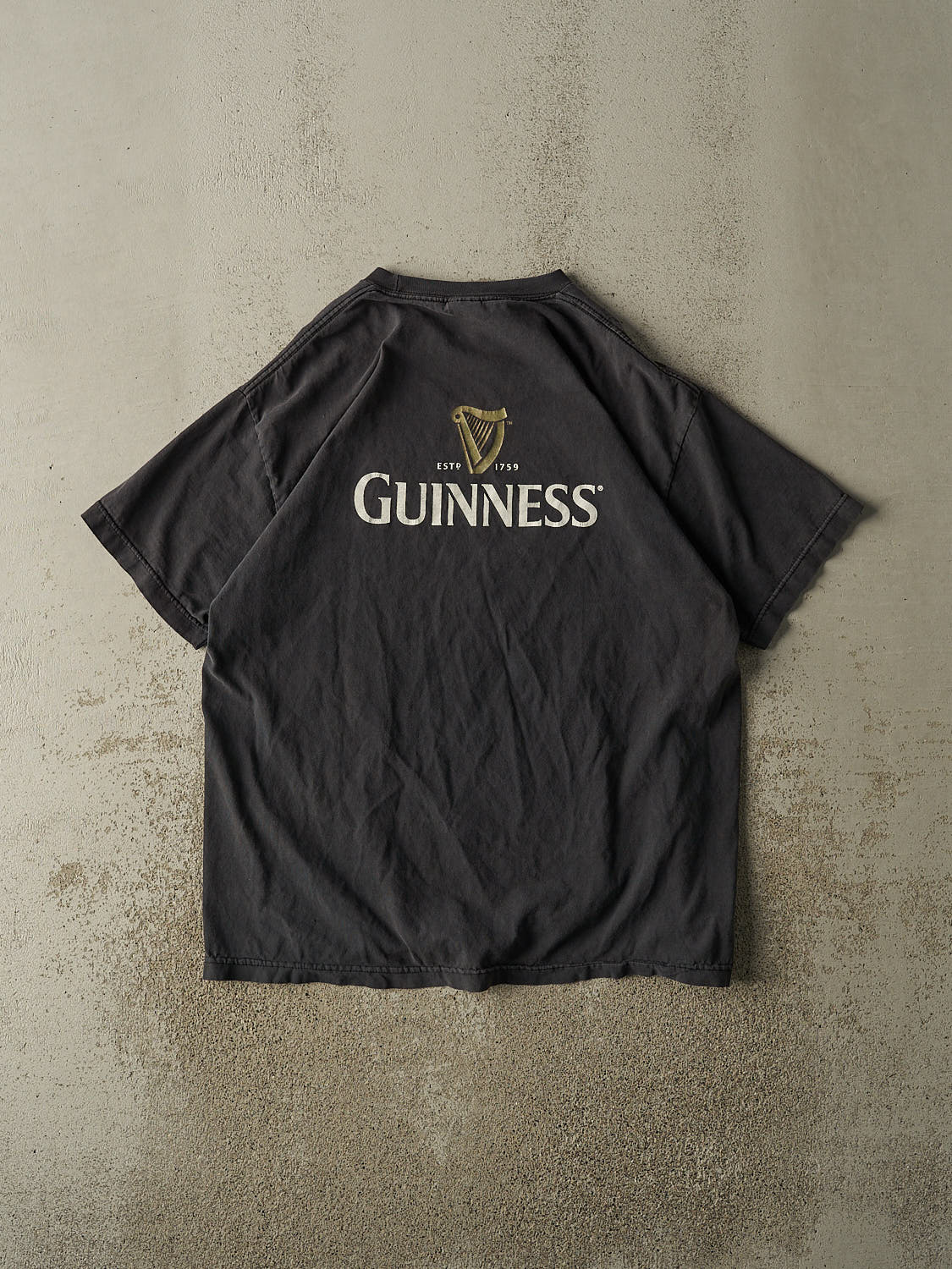 Vintage Y2K Black Guiness Tee (L/XL)