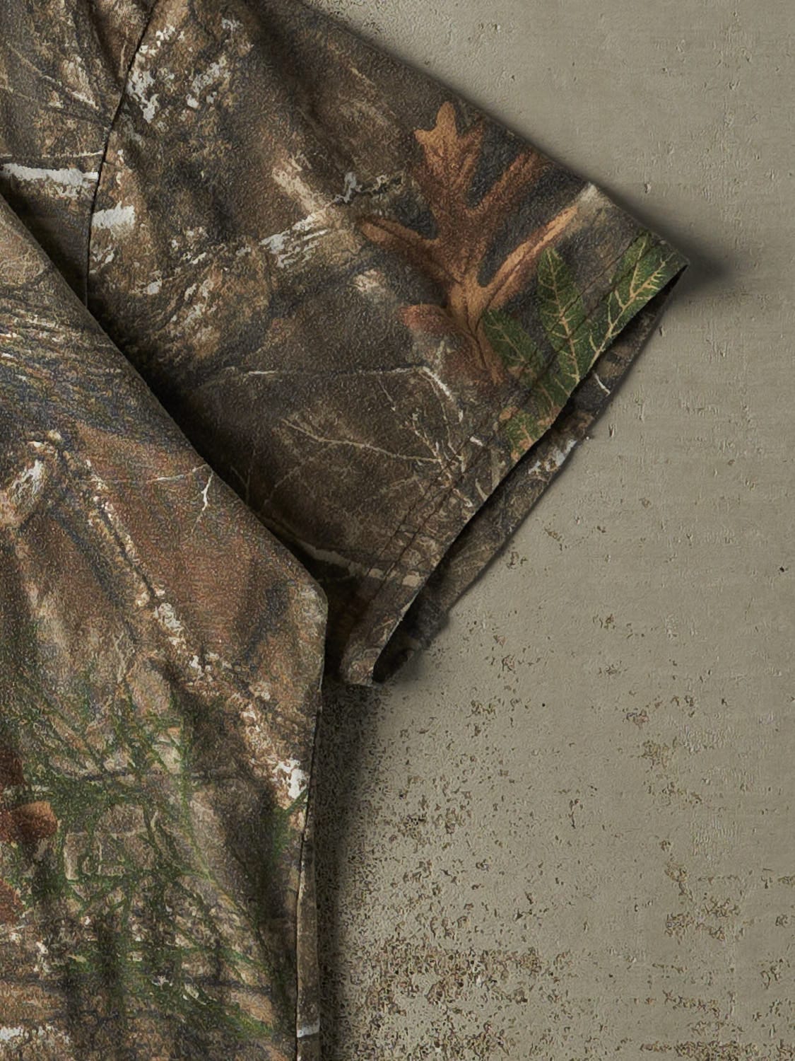 Vintage Y2K Camo Realtree Tee (XL)