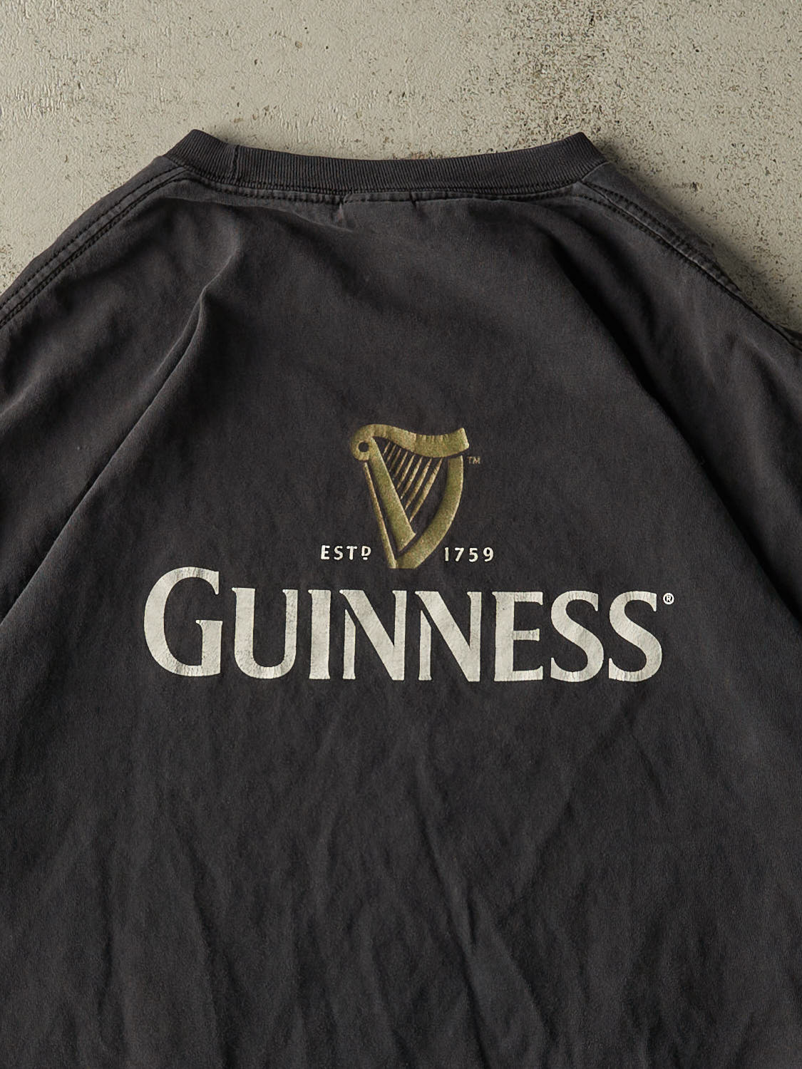 Vintage Y2K Black Guiness Tee (L/XL)