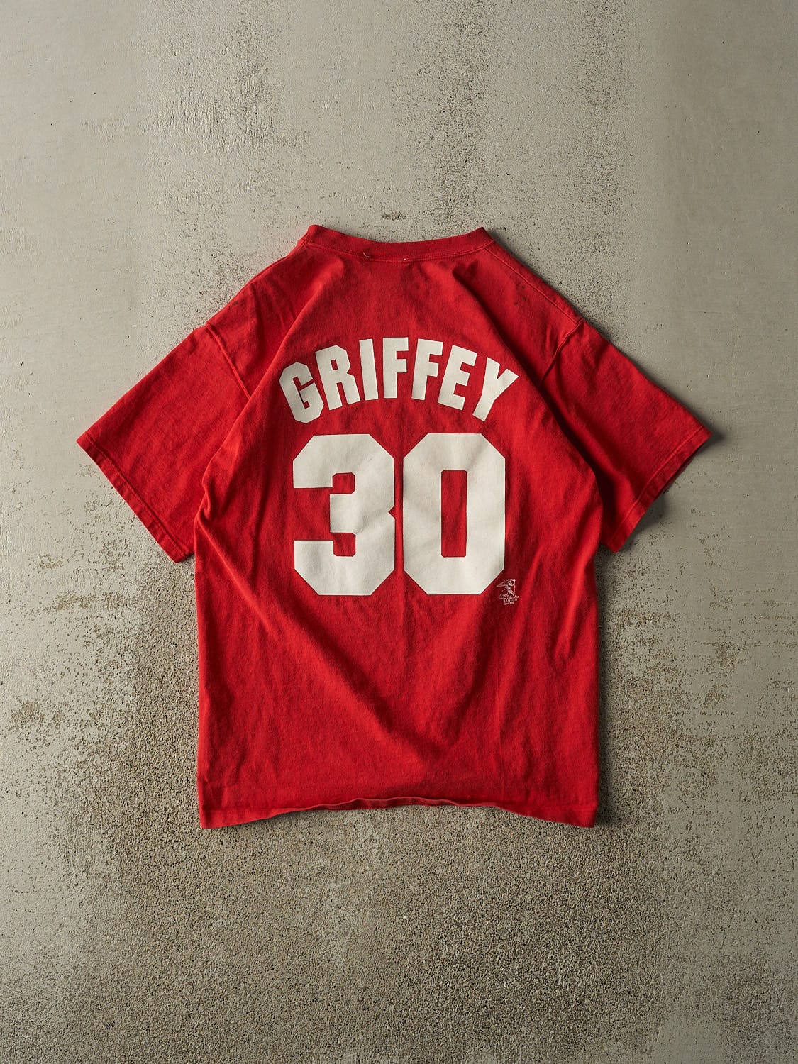 Vintage 90s Red Cincinnati Reds #30 Ken Griffey Player Tee (S/M)