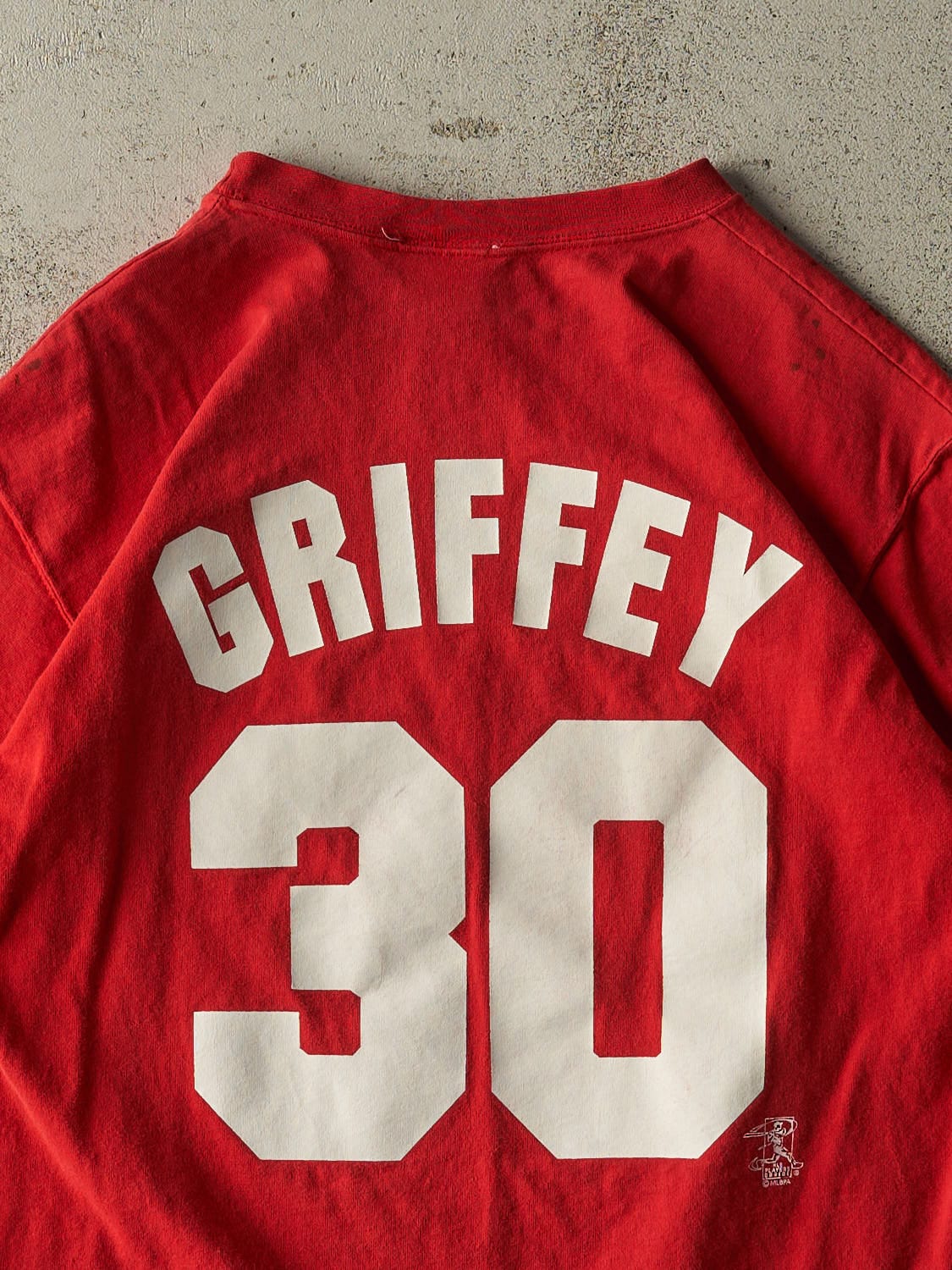 Vintage 90s Red Cincinnati Reds #30 Ken Griffey Player Tee (S/M)