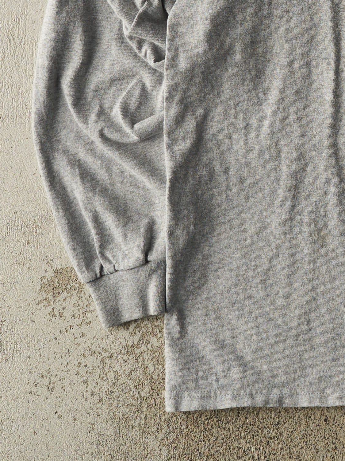 Vintage Y2K Grey West Virginia University Long Sleeve (L/XL)