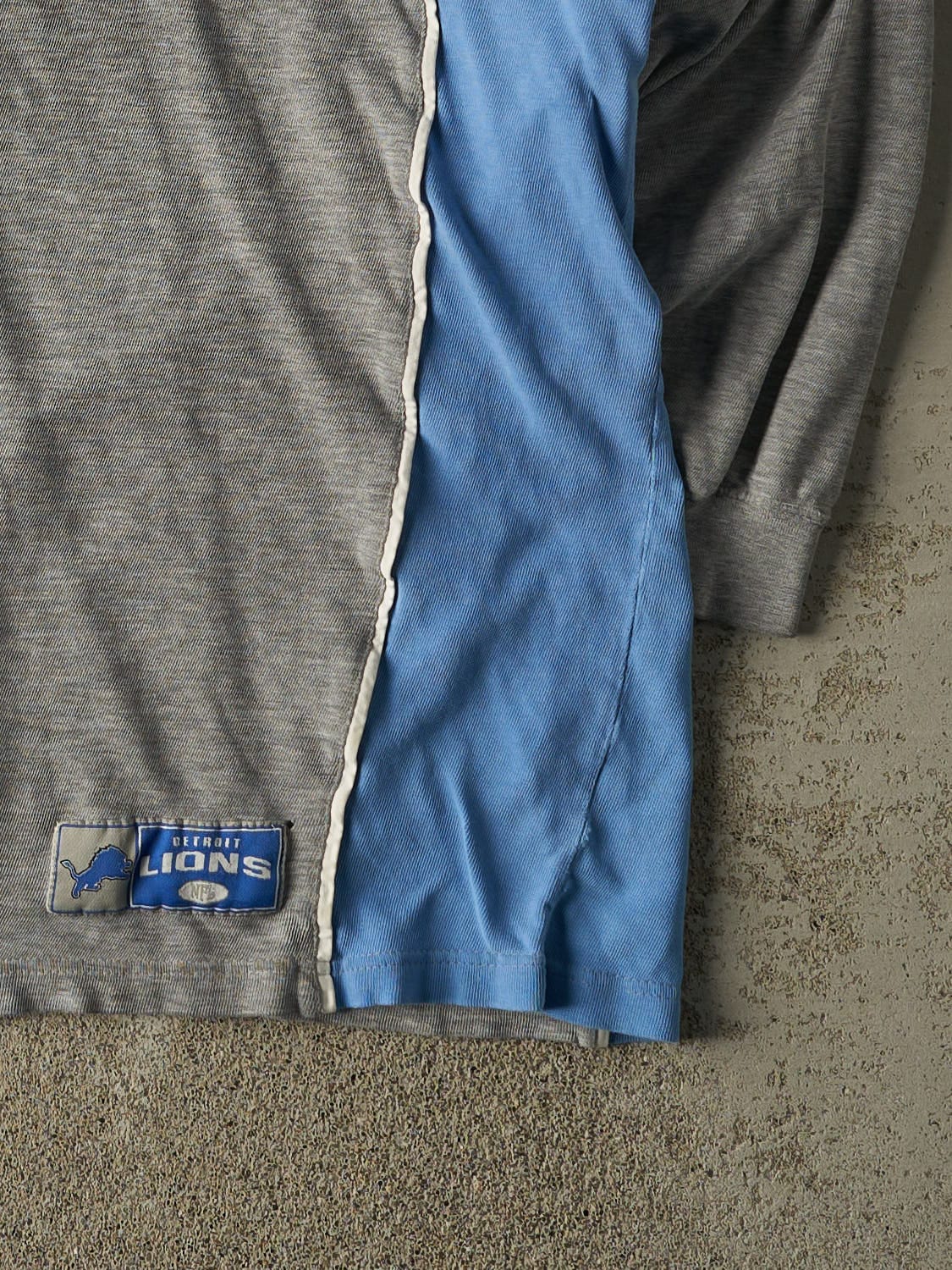 Vintage Y2K Grey Detroit Lions Long Sleeve (XXL/XXXL)