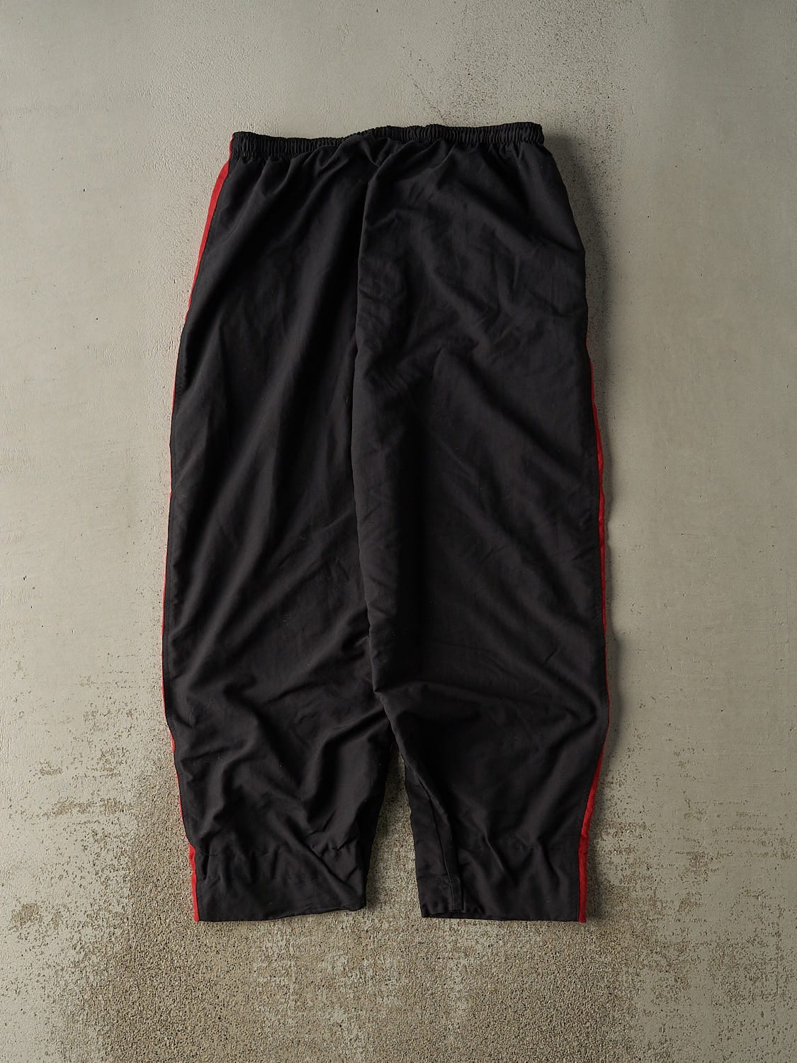 Vintage Y2K Black Nike Track Pants (32x28.5)