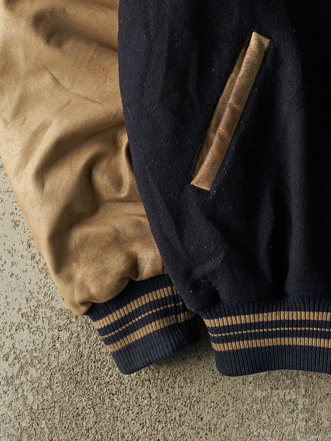 Vintage 90s Navy Blue Molson Canadian Roots Embroidered Varsity Jacket (XL)