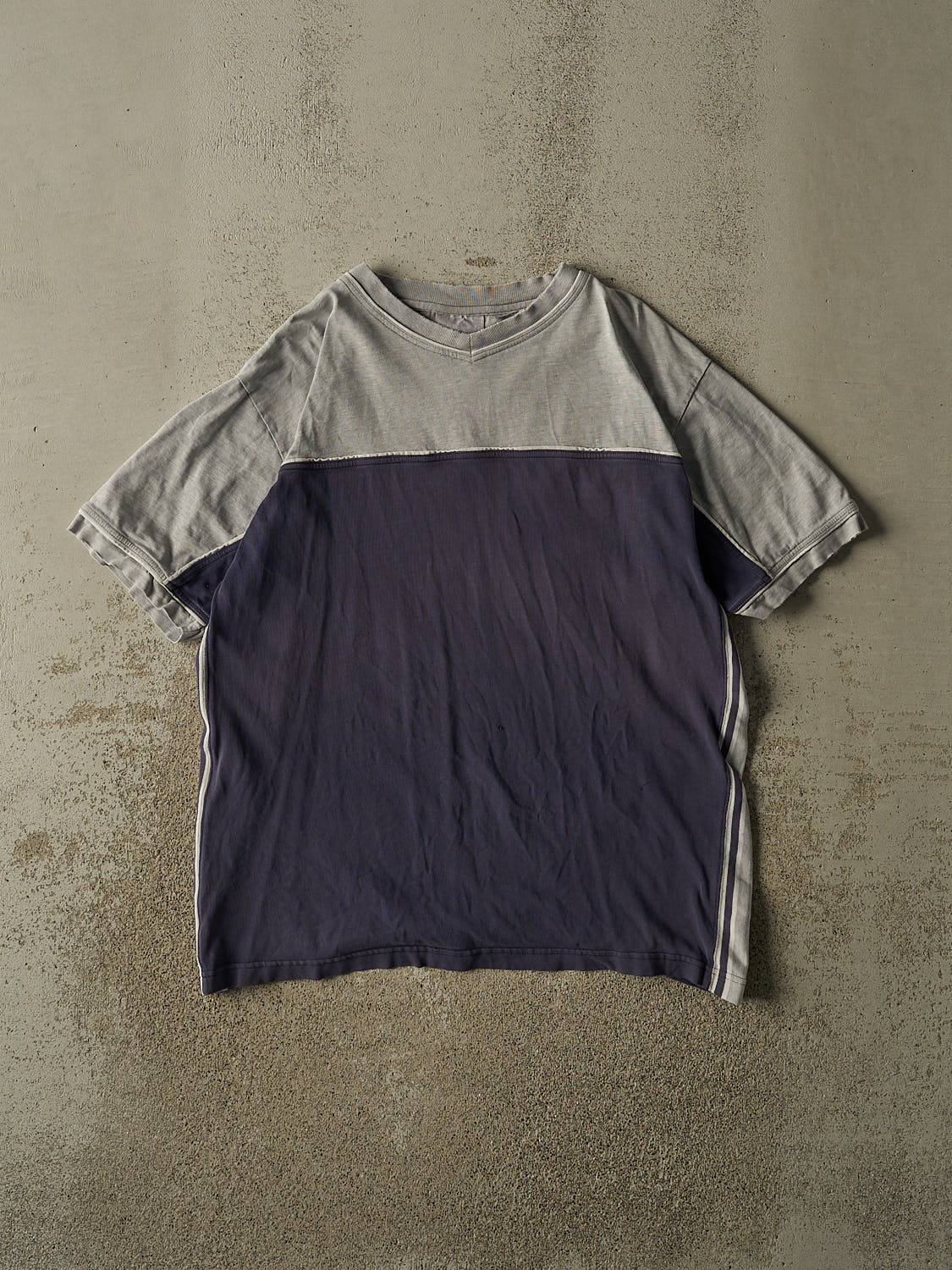 Vintage 90s Navy Blue Striped Blank Tee (L/XL)