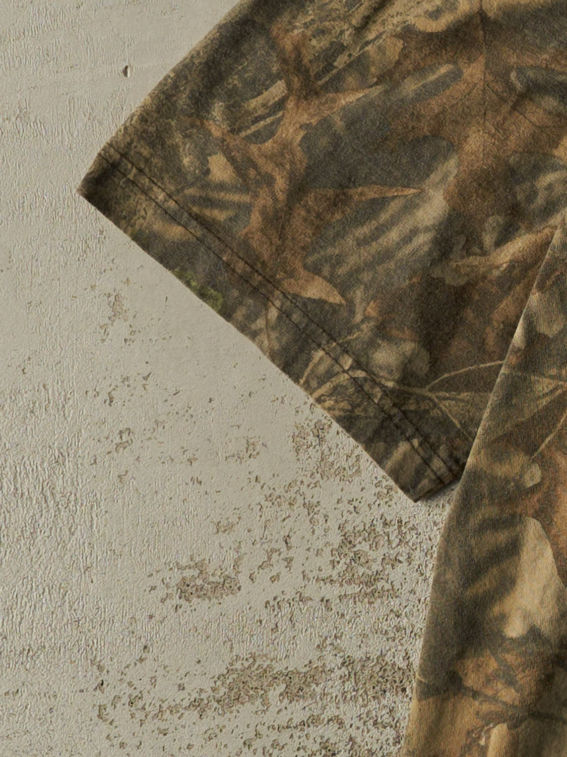 Vintage Y2K Camo CAT Racing Pocket Tee (XL/XXL)
