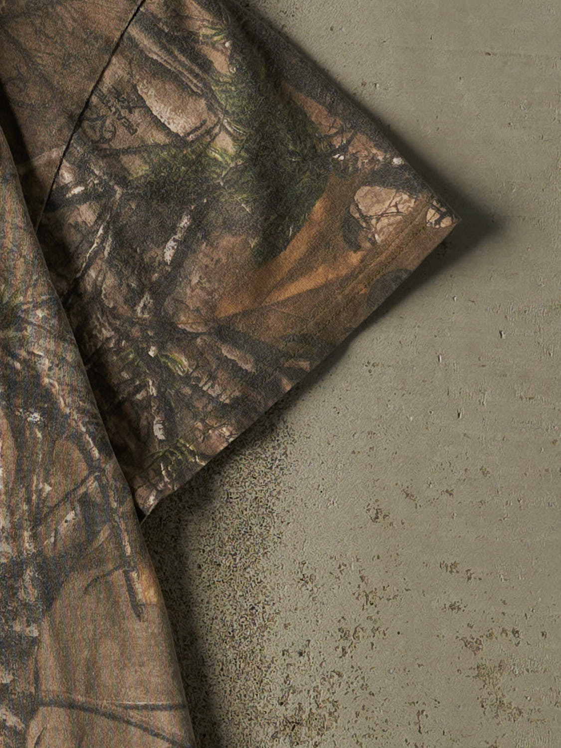 Vintage Y2K Camo Realtree x Browning Tee (L)