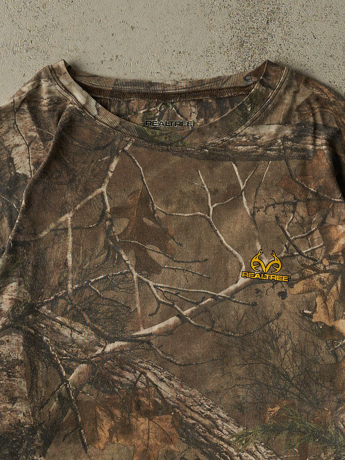 Vintage Y2K Camo Realtree Logo Long Sleeve (XL/XXL)