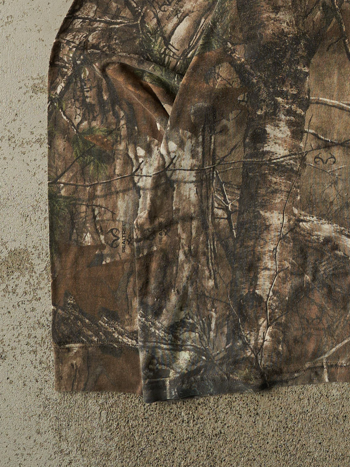 Vintage Y2K Camo Realtree Logo Long Sleeve (XL/XXL)
