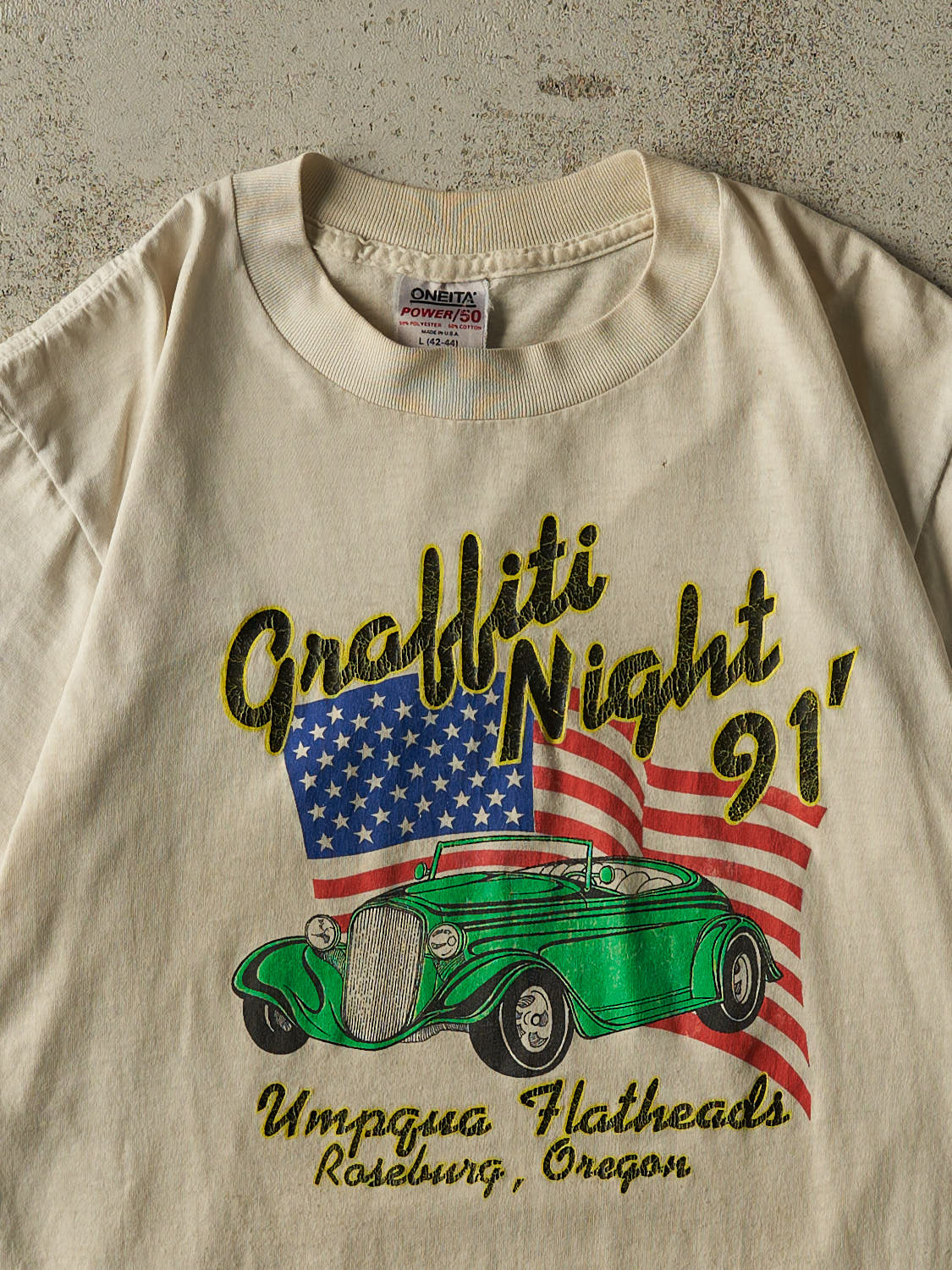 Vintage 91' Beige Graffiti Night Car Single Stitch Tee (M/L)