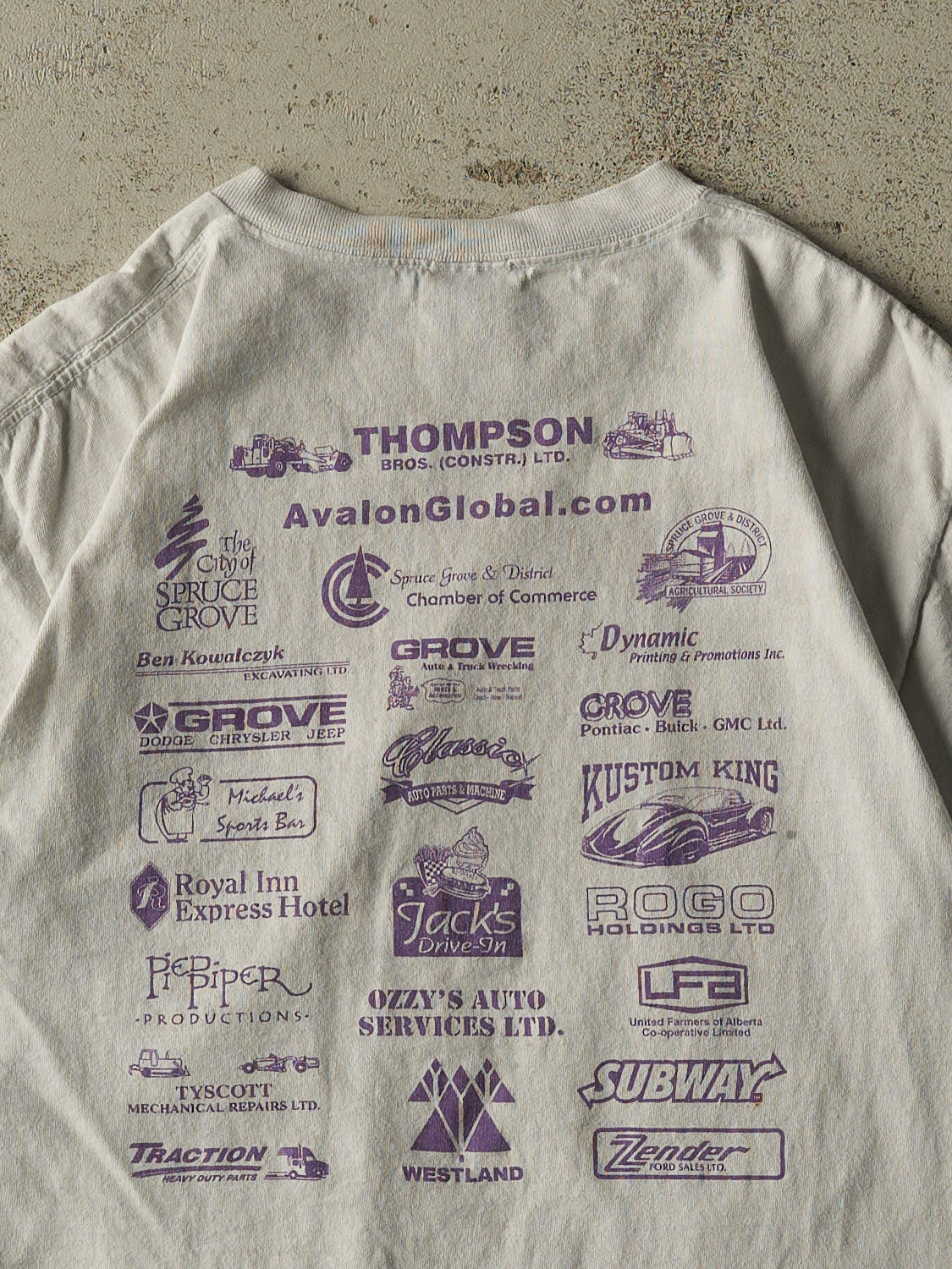 Vintage 03' Beige Grove Cruise Car Tee (M)
