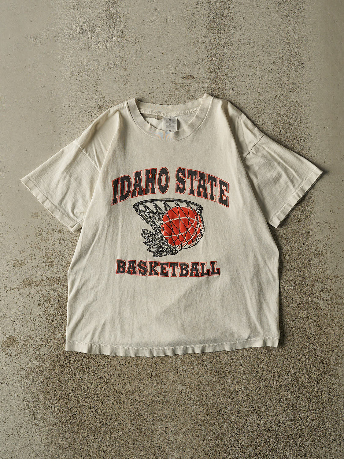 Vintage 90s Beige Idaho State Basketball Single Stitch Tee (S/M)