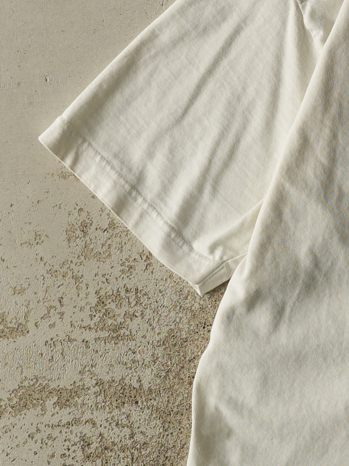 Vintage Y2K White Club Monaco Tee (M/L)