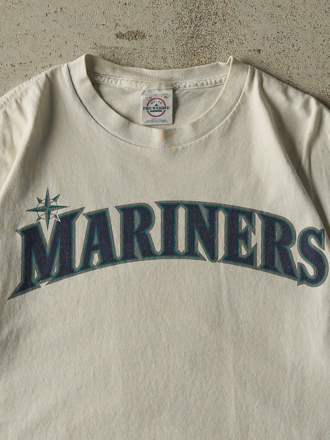 Vintage 90s White Seattle Mariners #11 Martinez Tee (S)