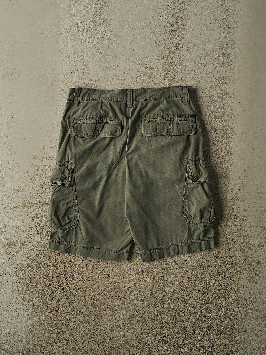 Vintage Y2K Green Calvin Klein Cargo Shorts (32x11)