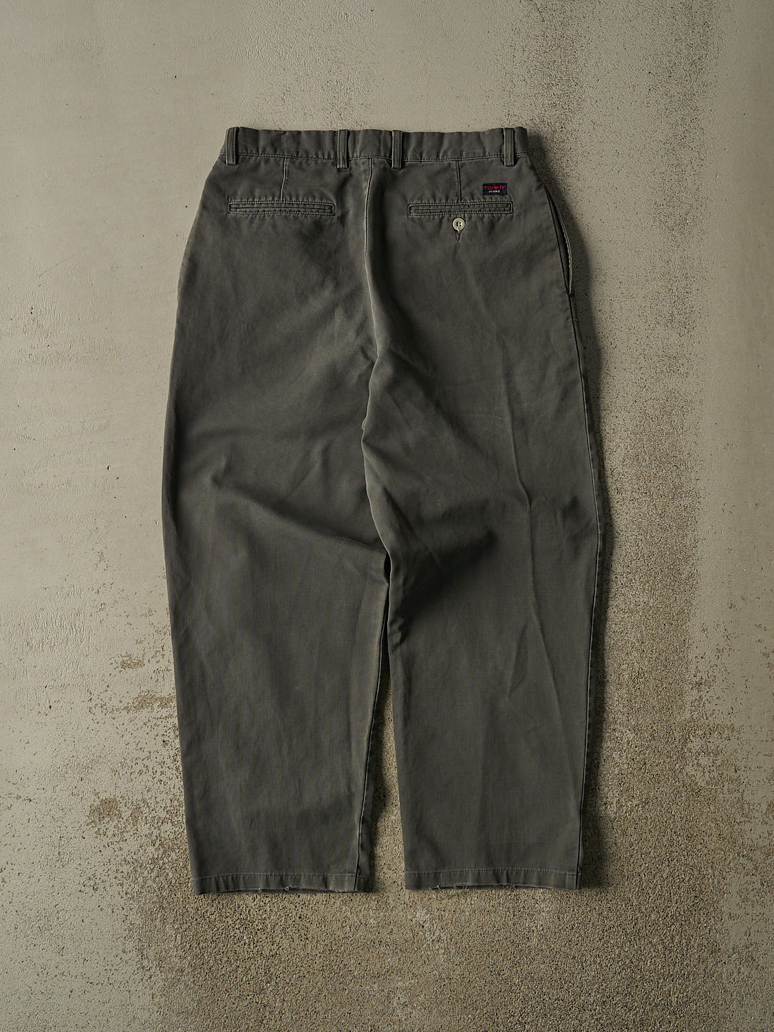 Vintage Y2K Grey Tommy Jeans Pleated Chino Pants (31x26.5)