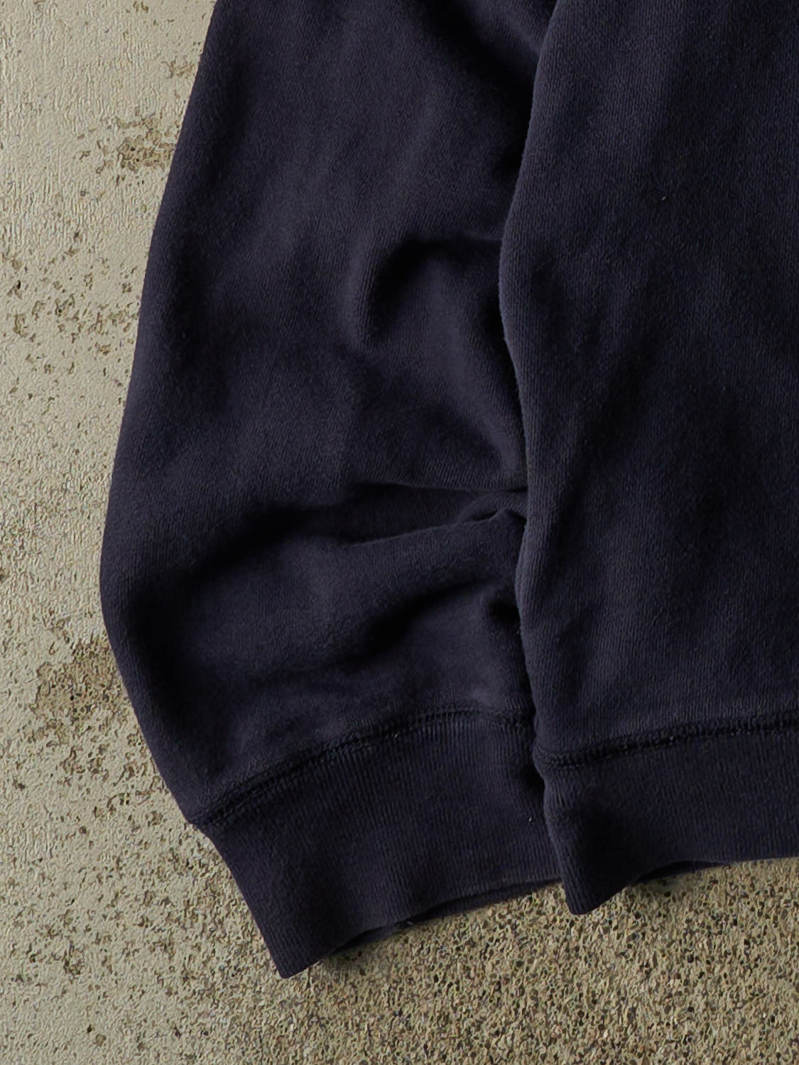 Vintage Y2K Navy Blue Gap Embroidered Quarter Zip Sweater (L)