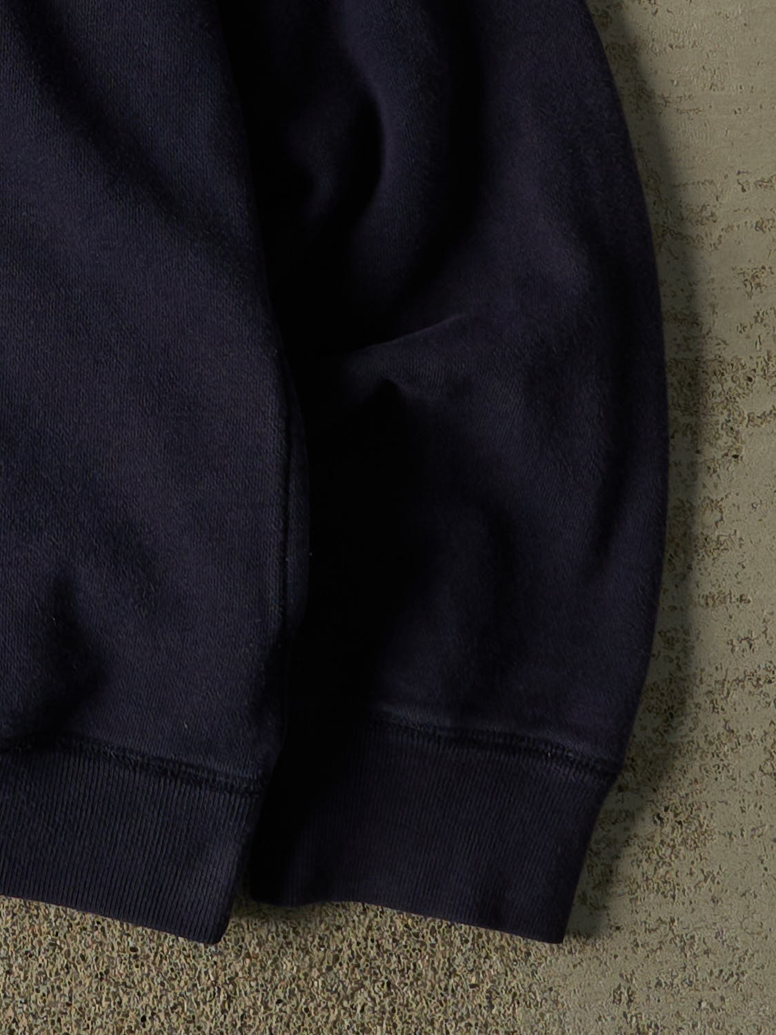 Vintage Y2K Navy Blue Gap Embroidered Quarter Zip Sweater (L)