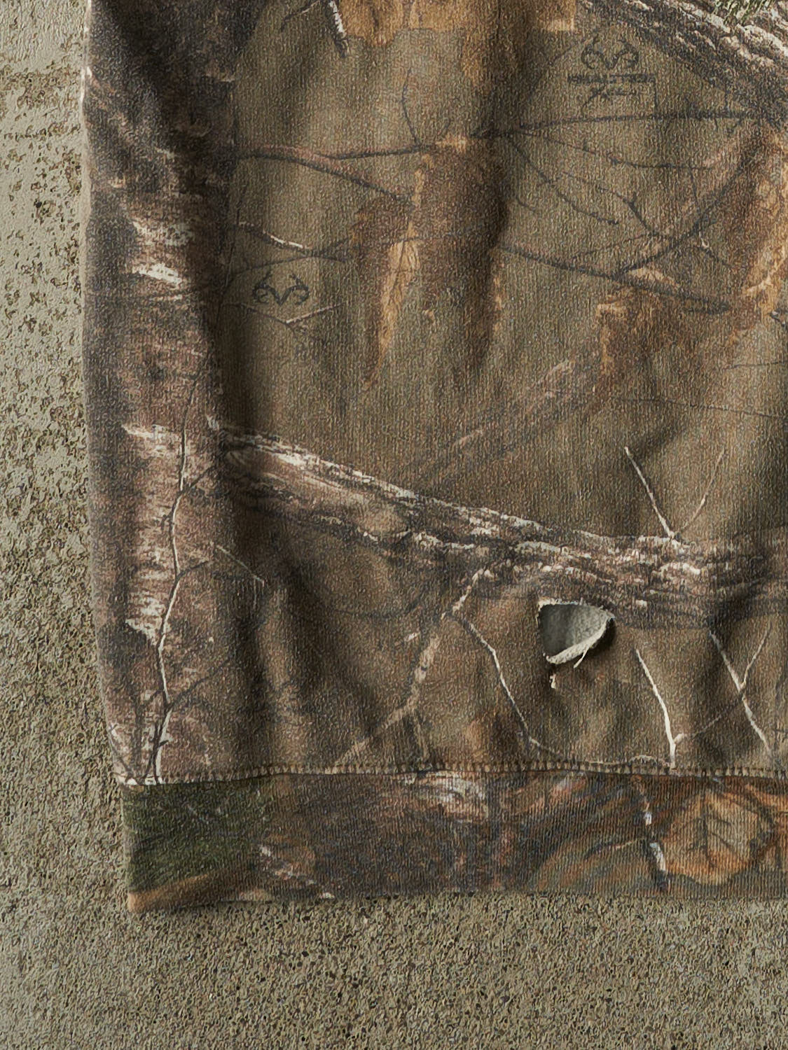 Vintage Y2K Camo Realtree Logo Hoodie (XXL)