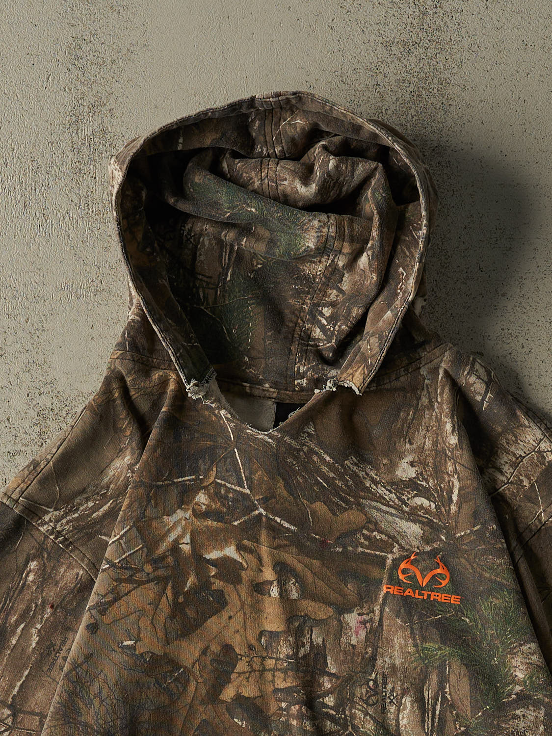 Vintage Y2K Camo Realtree Logo Hoodie (M)