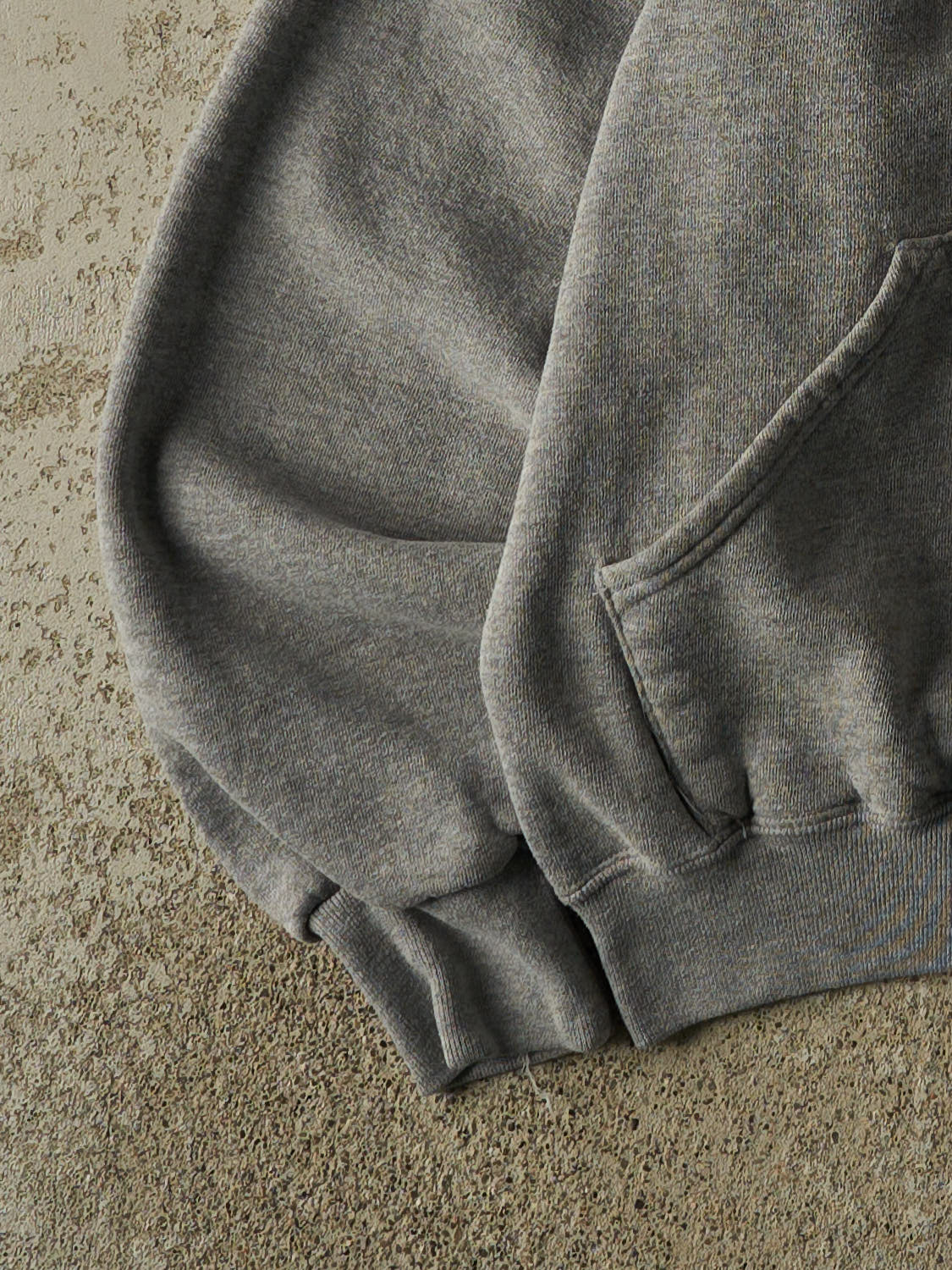 Vintage 90s Grey Russell Athletic DW Hoodie (S/M)