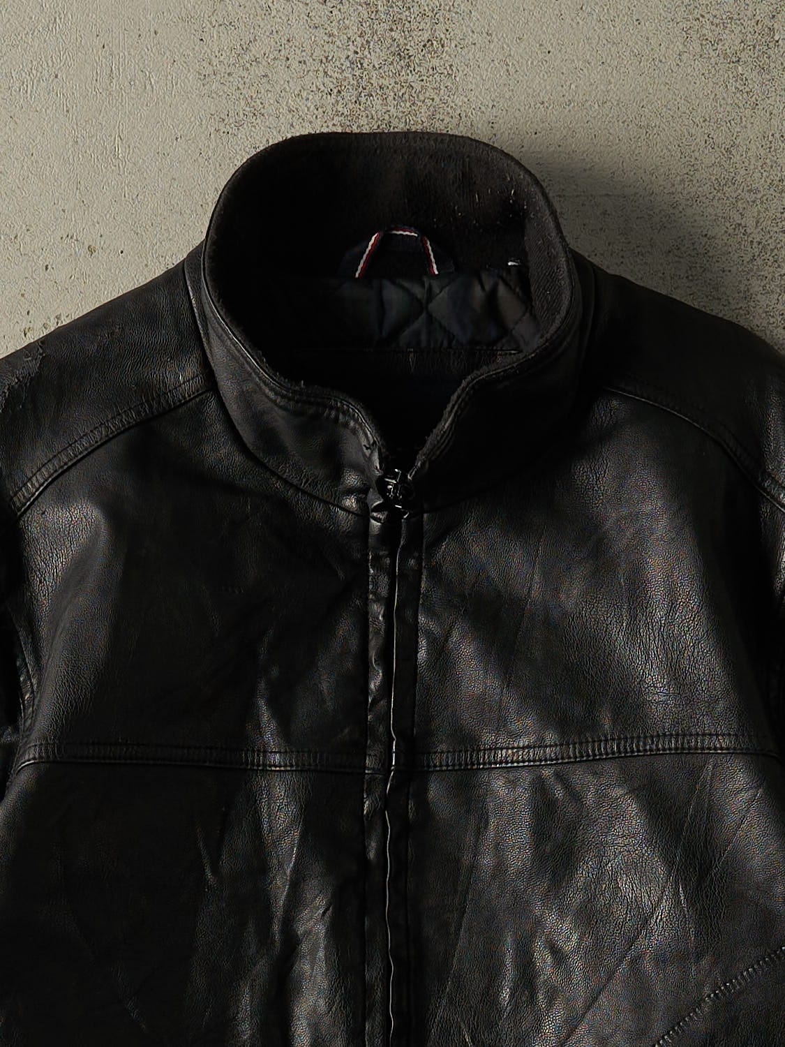 Vintage Y2K Black Tommy Hilfiger Leather Bomber Jacket (L/XL)