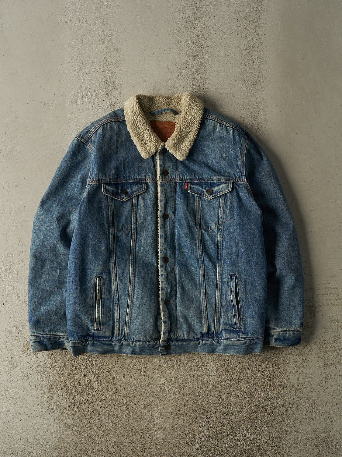 Vintage 90s Light Wash Levi's Sherpa Lined Denim Jacket (XL/XXL)