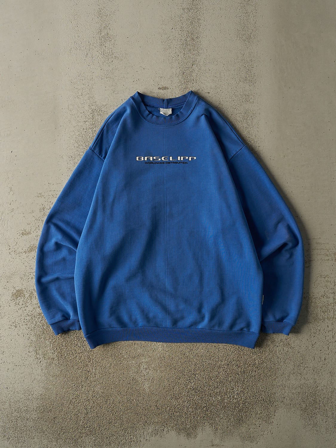 Vintage 90s Blue Baselipp World Wide Crewneck (XL)