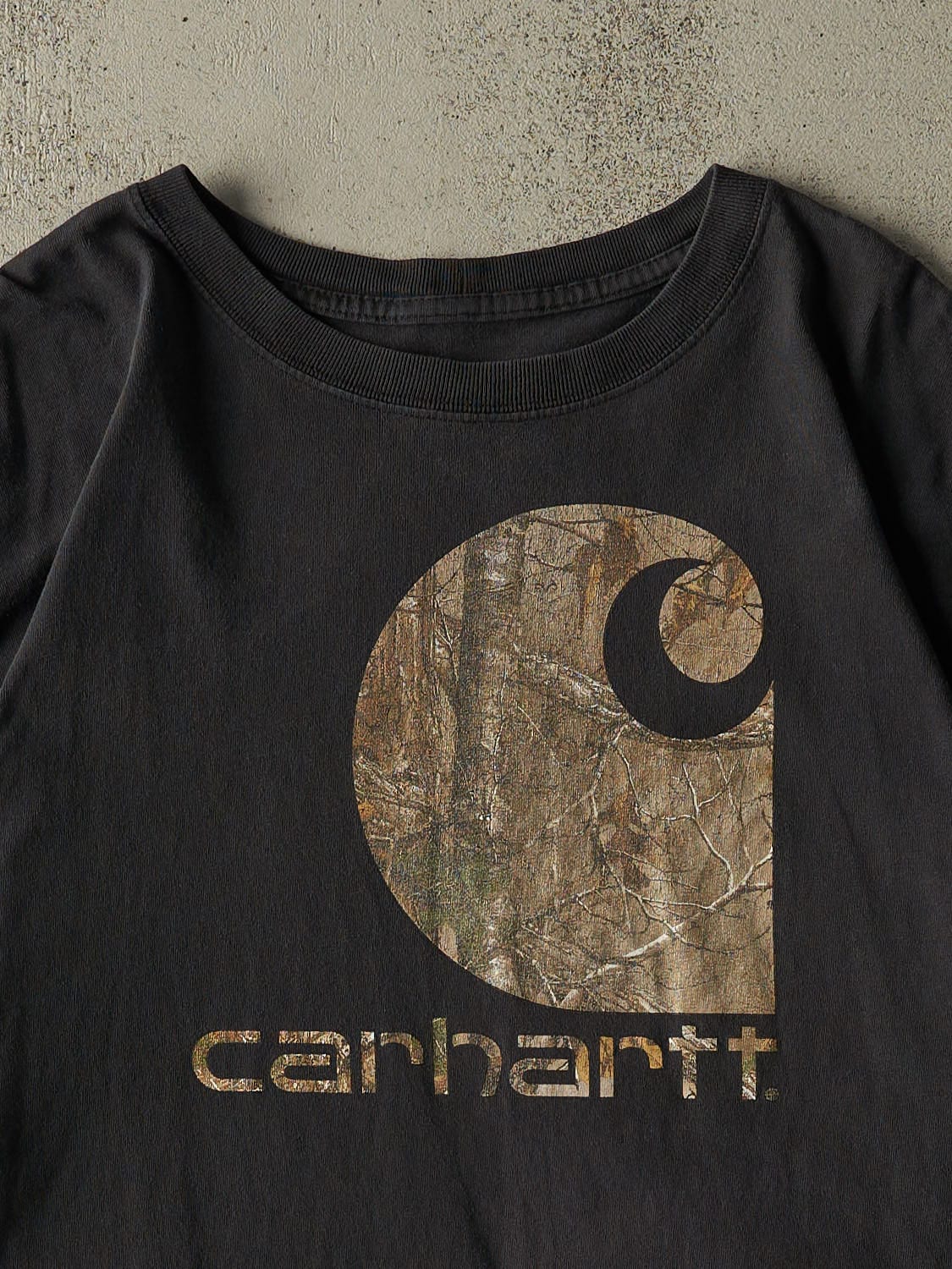 Vintage Y2K Faded Black Carhartt x Realtree Tee (XXL/XXXL)