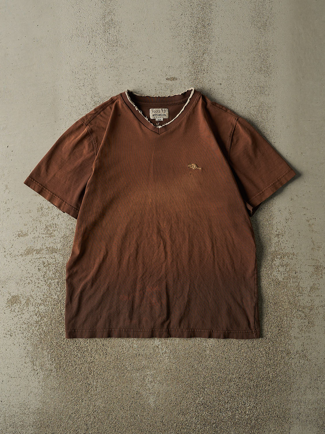 Vintage Y2K Sun Faded Brown Roots Athletics Short Sleeve V Neck Tee (M/L)