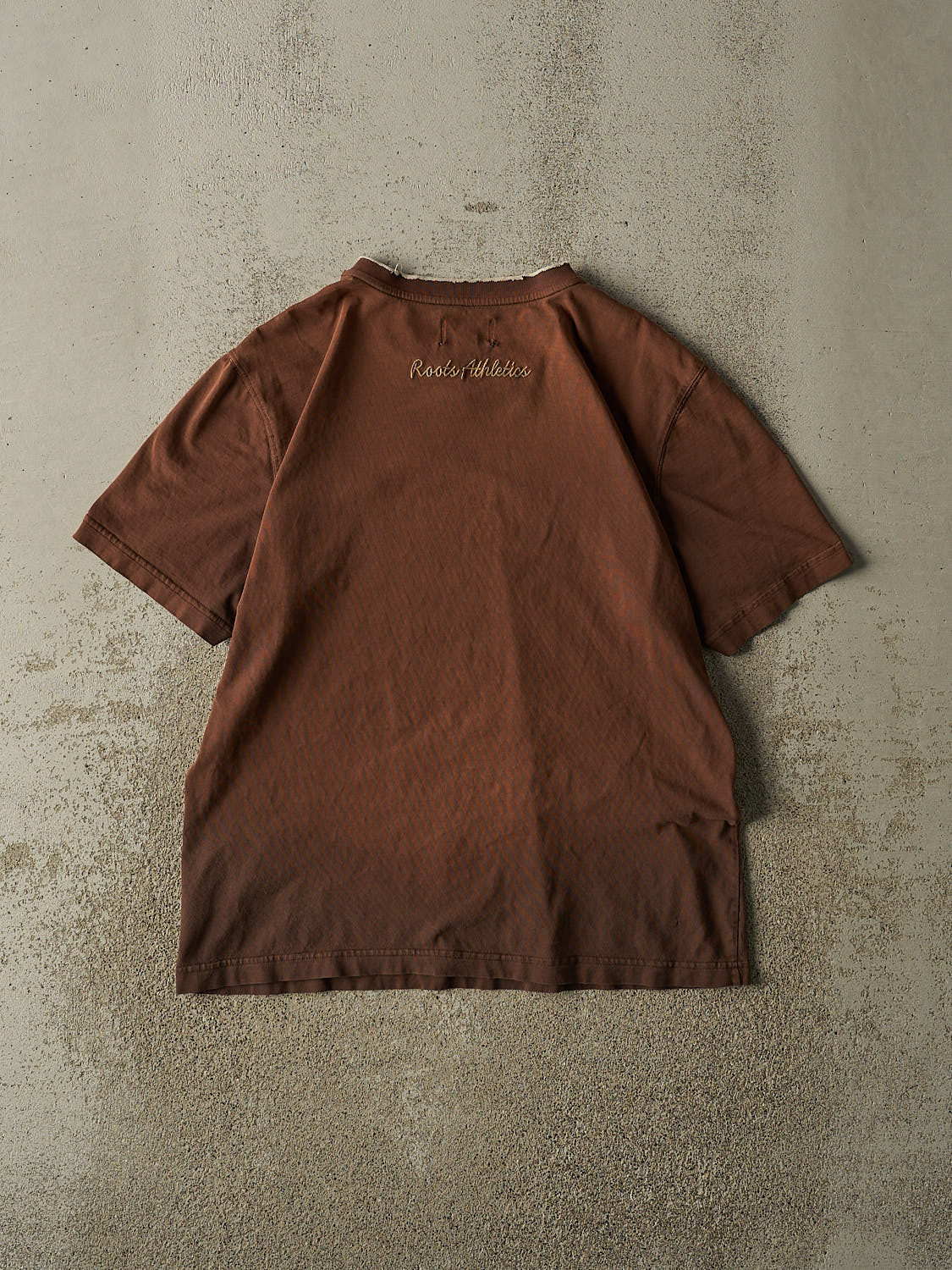 Vintage Y2K Sun Faded Brown Roots Athletics Short Sleeve V Neck Tee (M/L)