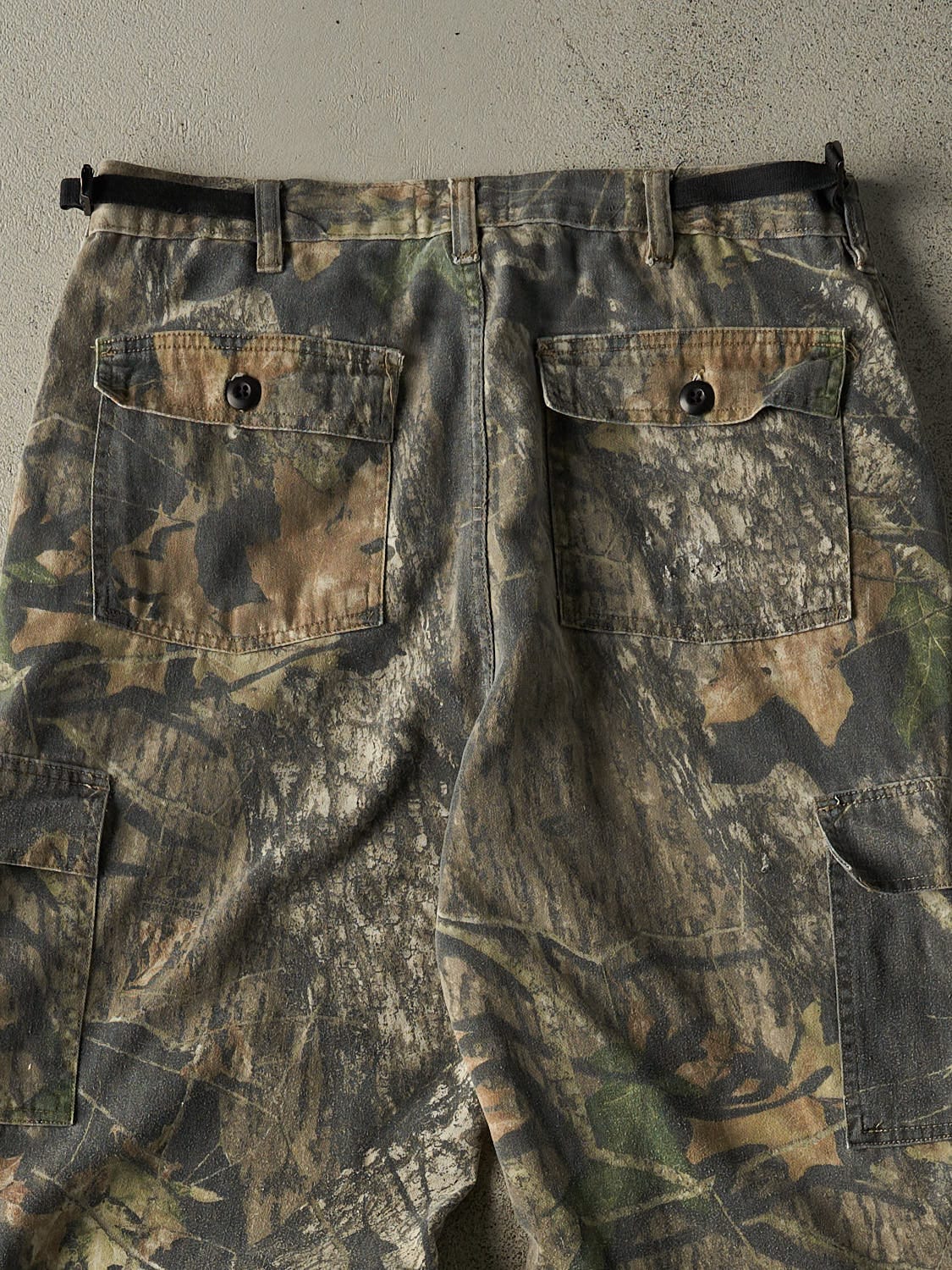 Vintage 90s Camo Mossy Oak Cargo Pants (33x31)