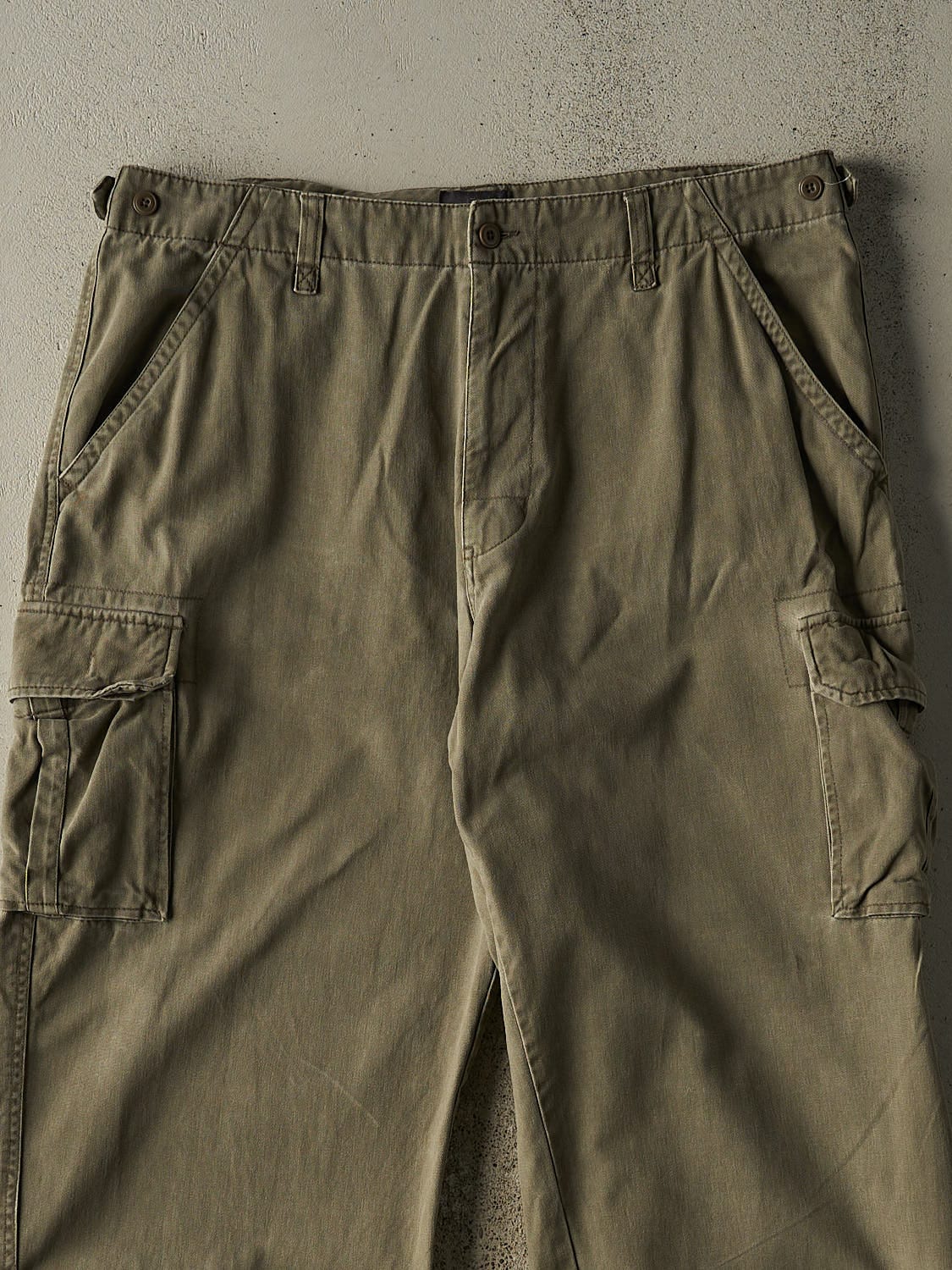 Vintage 90s Green Global Mind Cargo Pants (37x32)