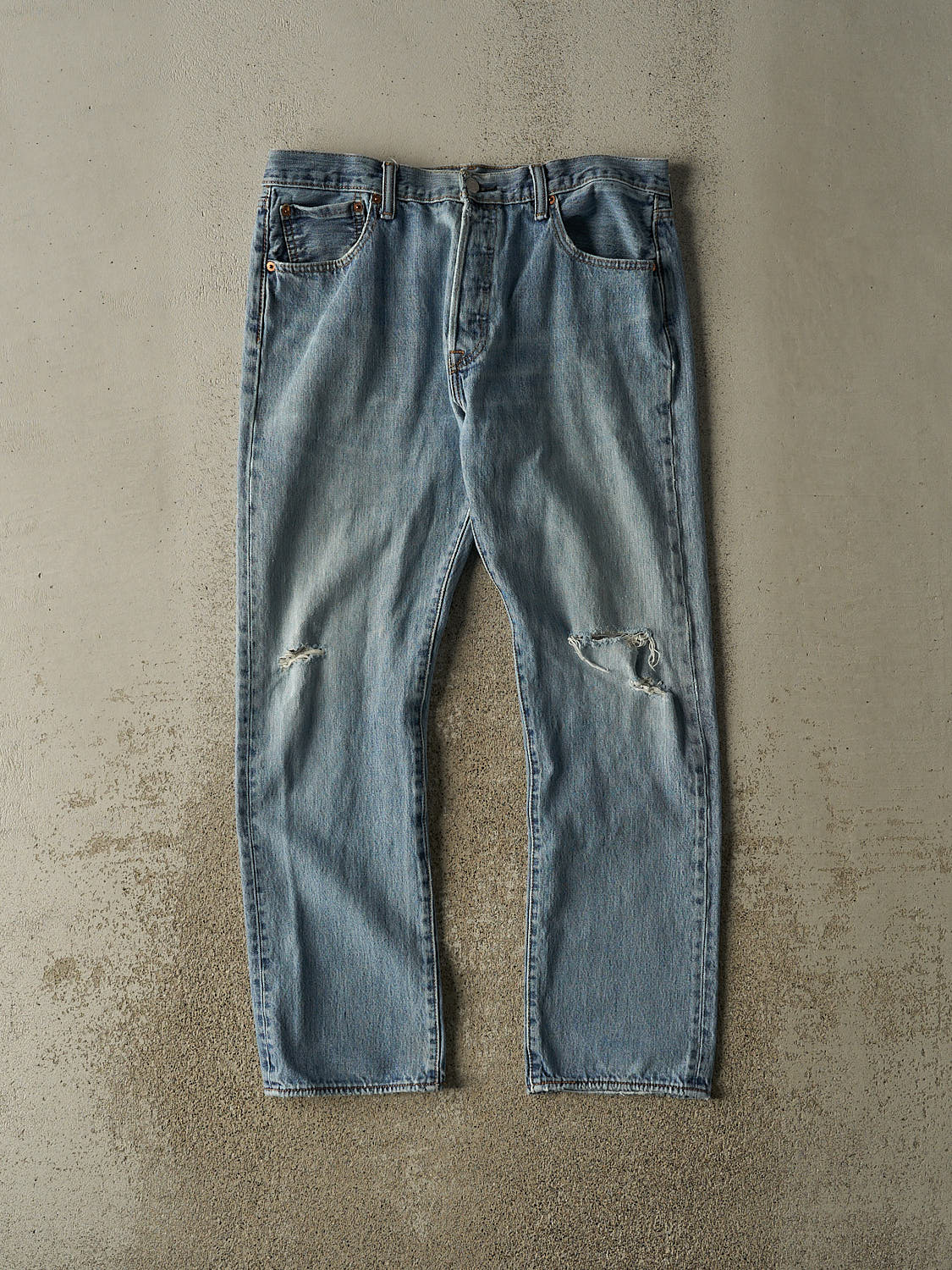 Vintage 90s Light Wash Levi's 501 Jeans (34x29.5)