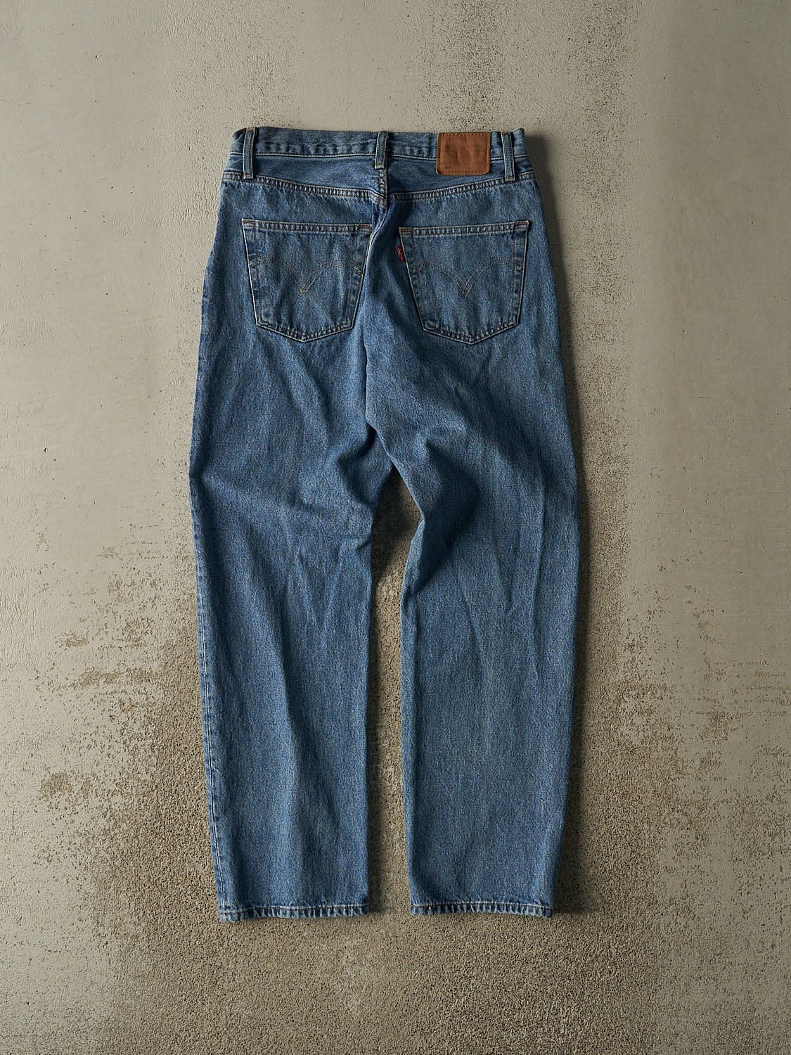 Vintage Y2K Mid Wash Levi's 501 Jeans (29x29.5)