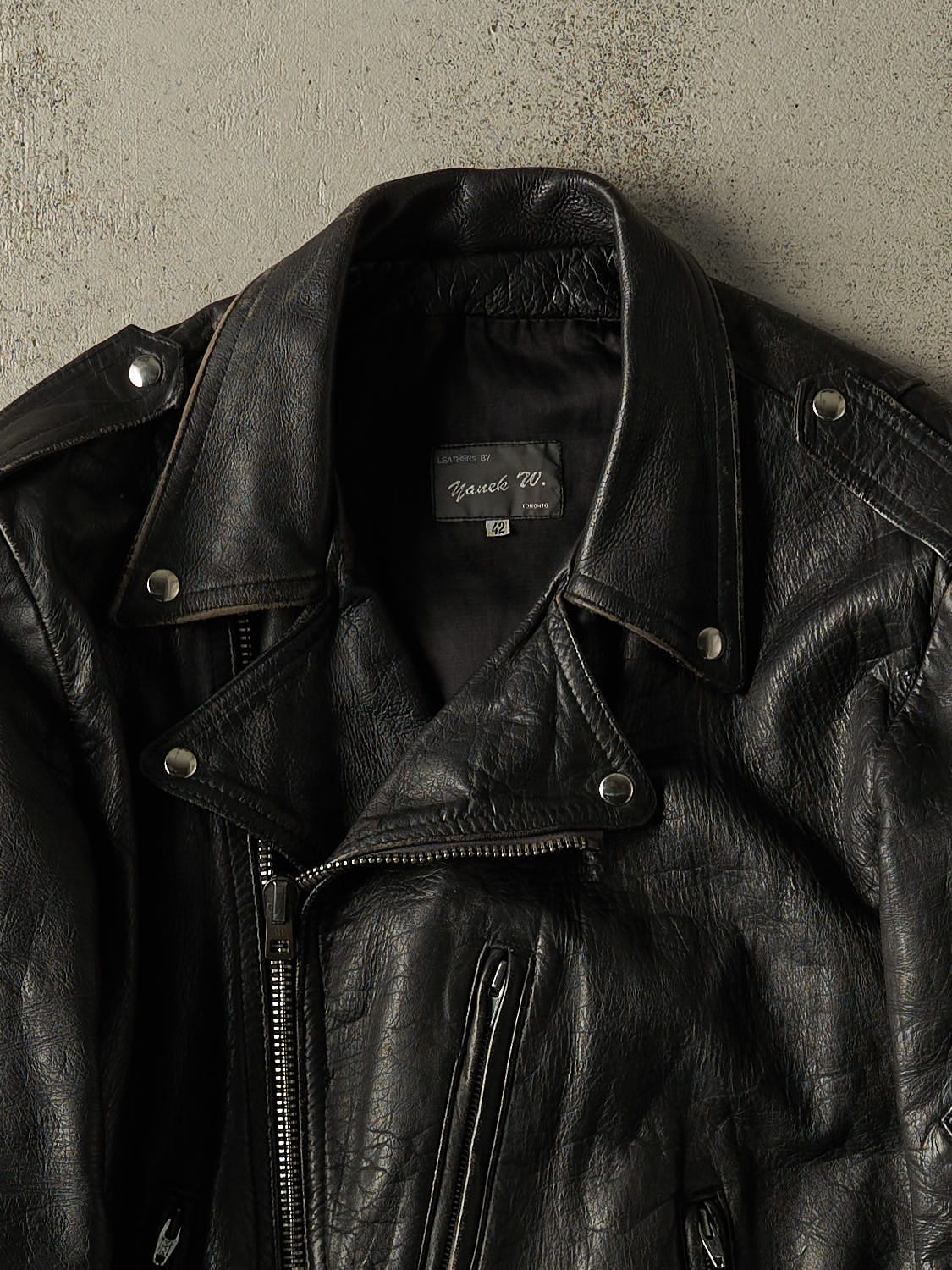 Vintage 90s Black Leather Biker Jacket (S/M)