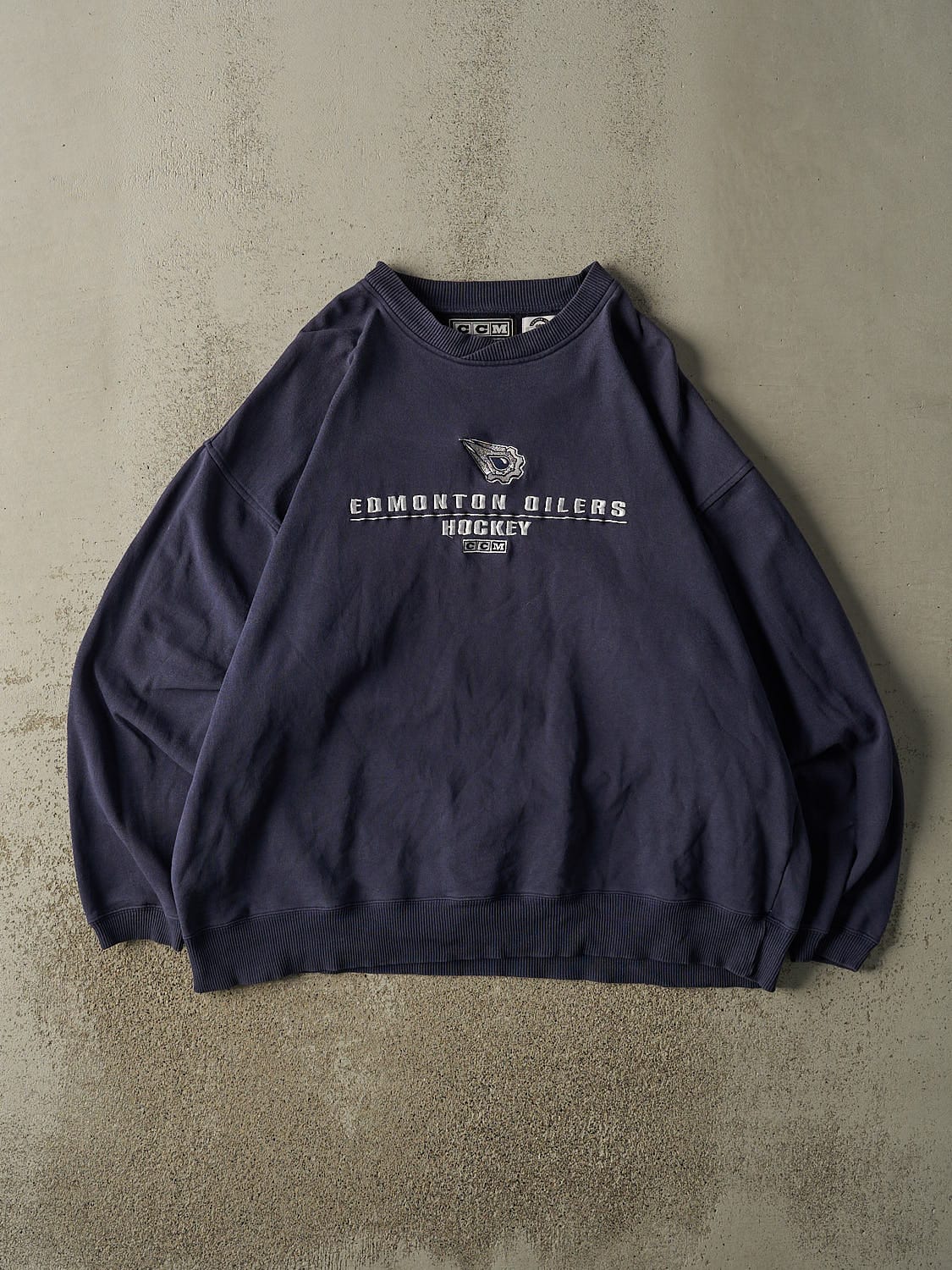 Vintage Y2K Navy Blue Edmonton Oilers Embroidered Crewneck (XXL)