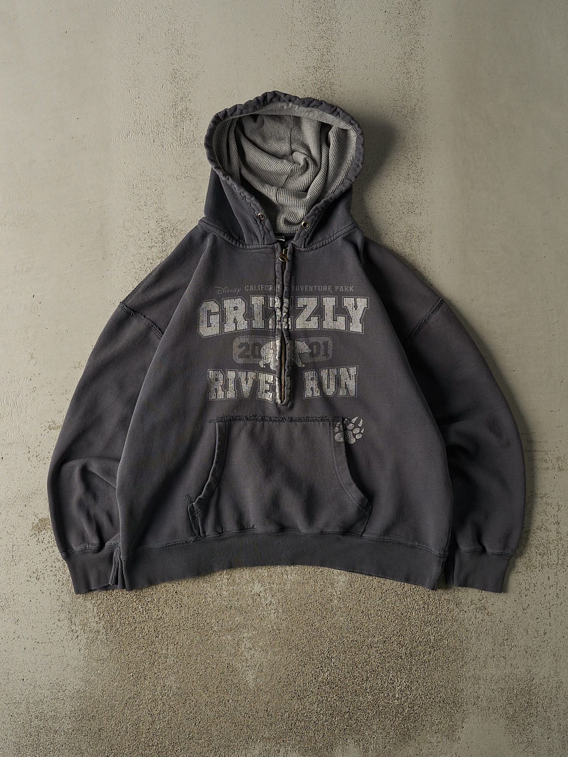Vintage Y2K Charcoal Grey Disney Grizzly River Run Quarter Zip Hoodie (XL)