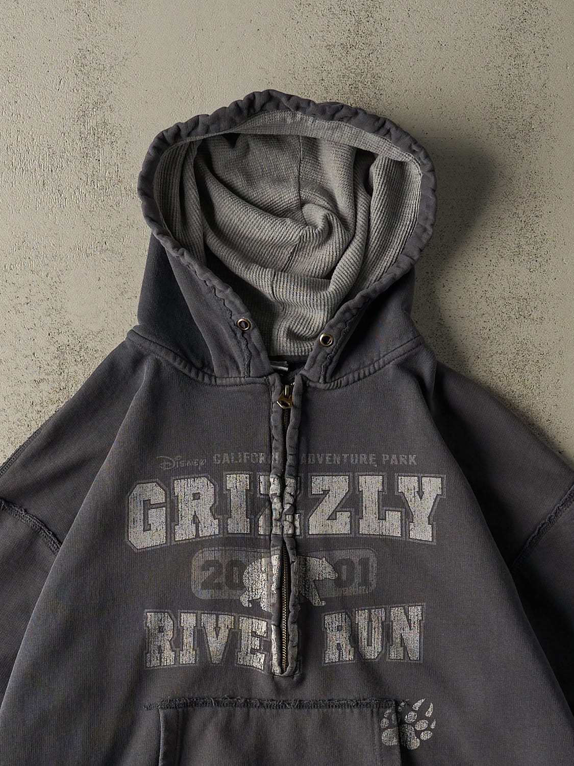 Vintage Y2K Charcoal Grey Disney Grizzly River Run Quarter Zip Hoodie (XL)
