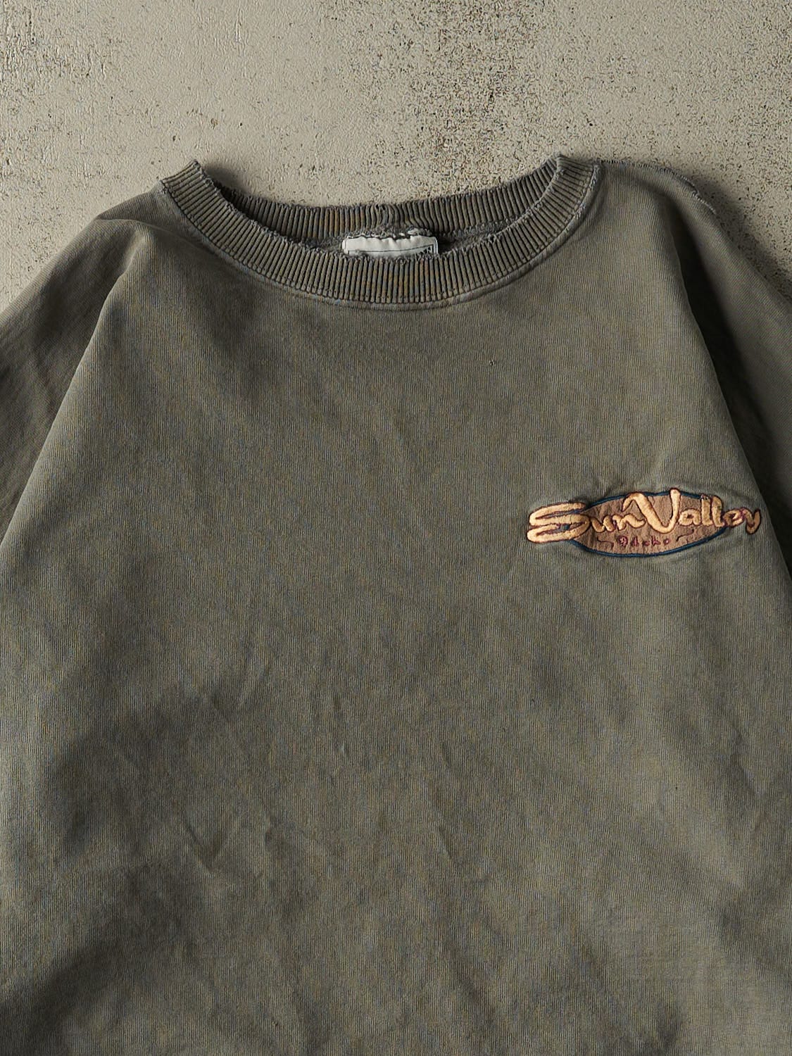 Vintage 90s Washed Green Sun Valley Idaho Embroidered Crewneck (XL)