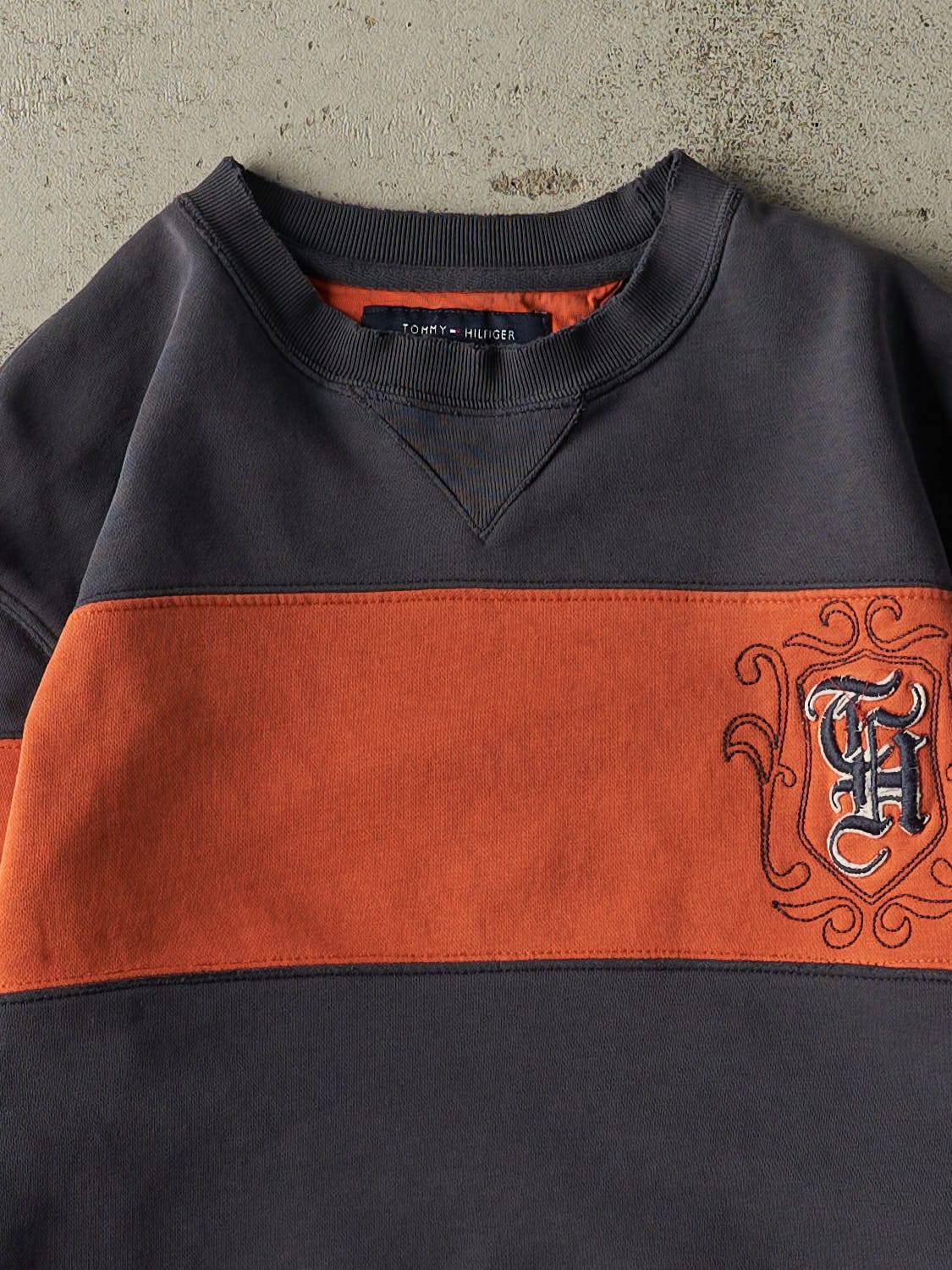 Vintage Y2K Orange & Navy Tommy Hilfiger Striped Crewneck (S)