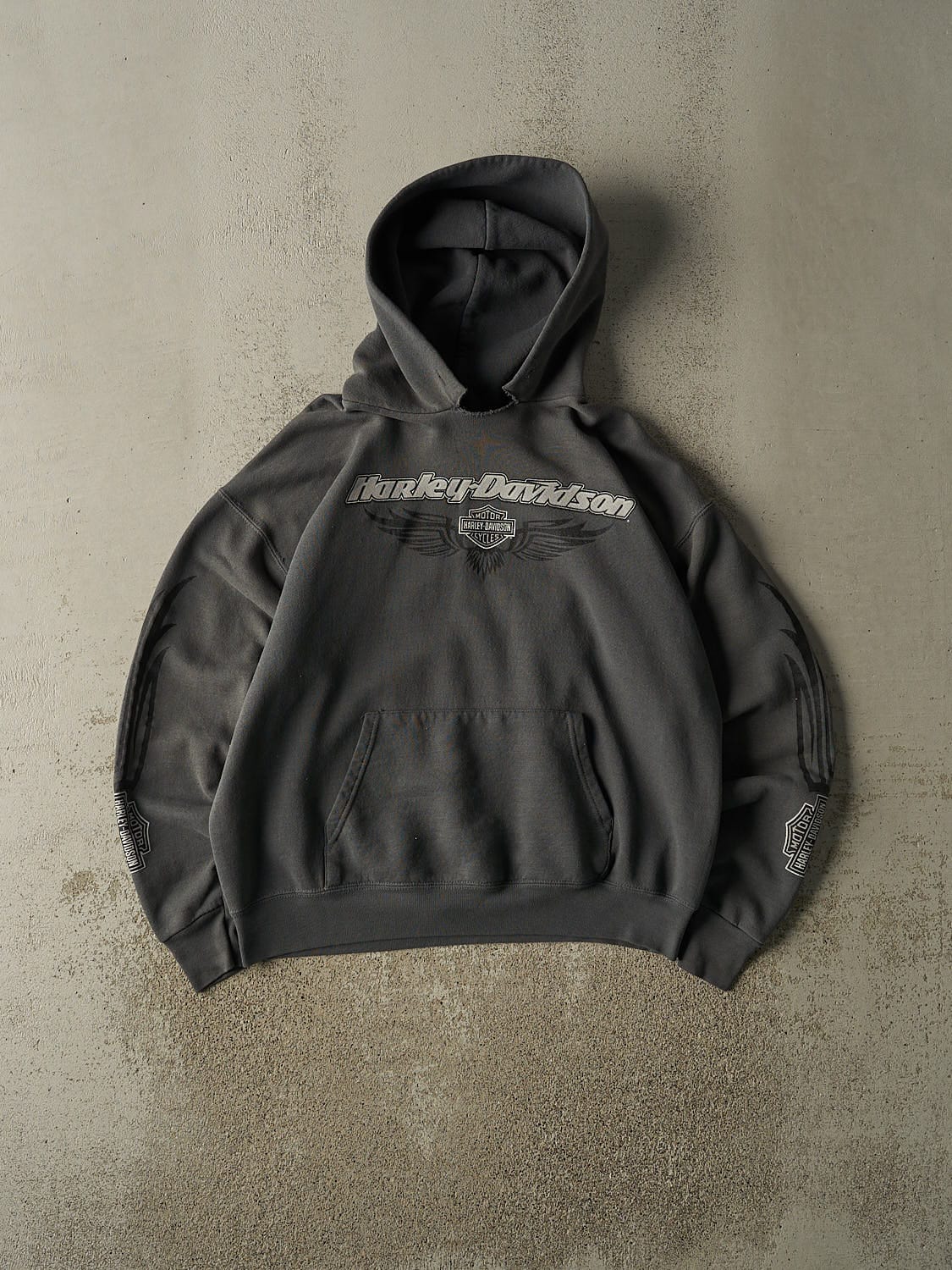 Vintage 03' Charcoal Grey Harley Davidson Skagway Alaska Hoodie (M)