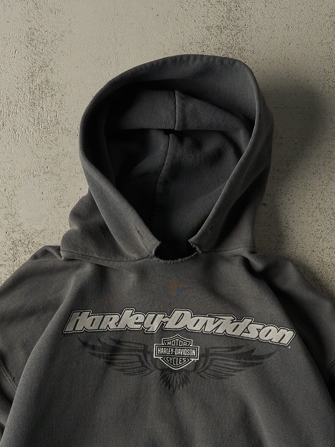 Vintage 03' Charcoal Grey Harley Davidson Skagway Alaska Hoodie (M)