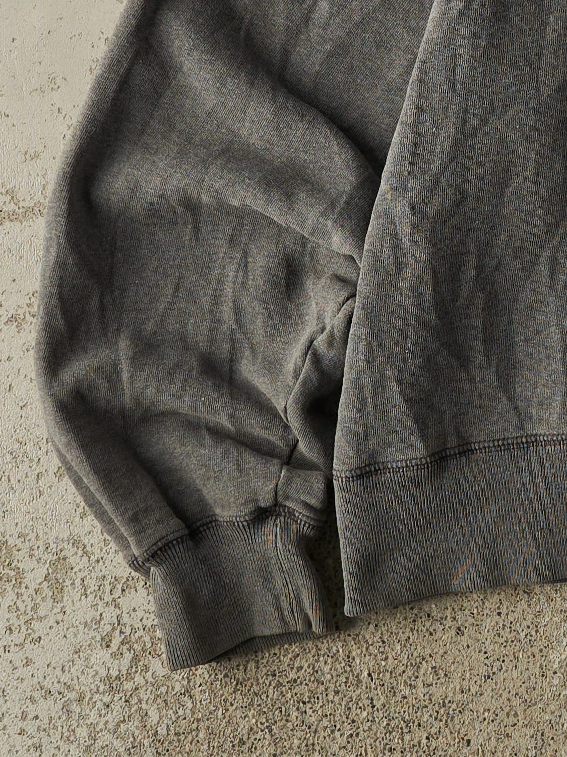 Vintage 90s Grey Fila Embroidered Crewneck (S/M)