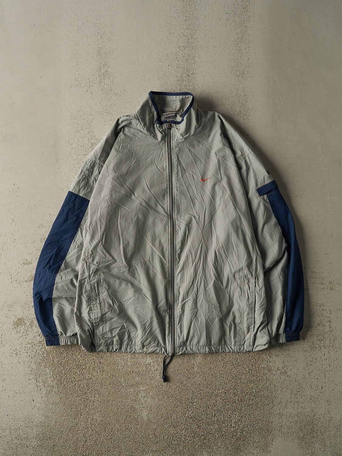Vintage Y2K Grey & Navy Nike Windbreaker Jacket (XL/XXL)